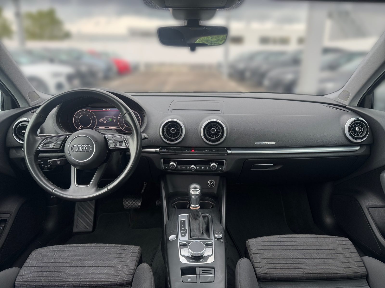 A3 Sportback sport 40 e-tron S tronic PDC,LED,LM