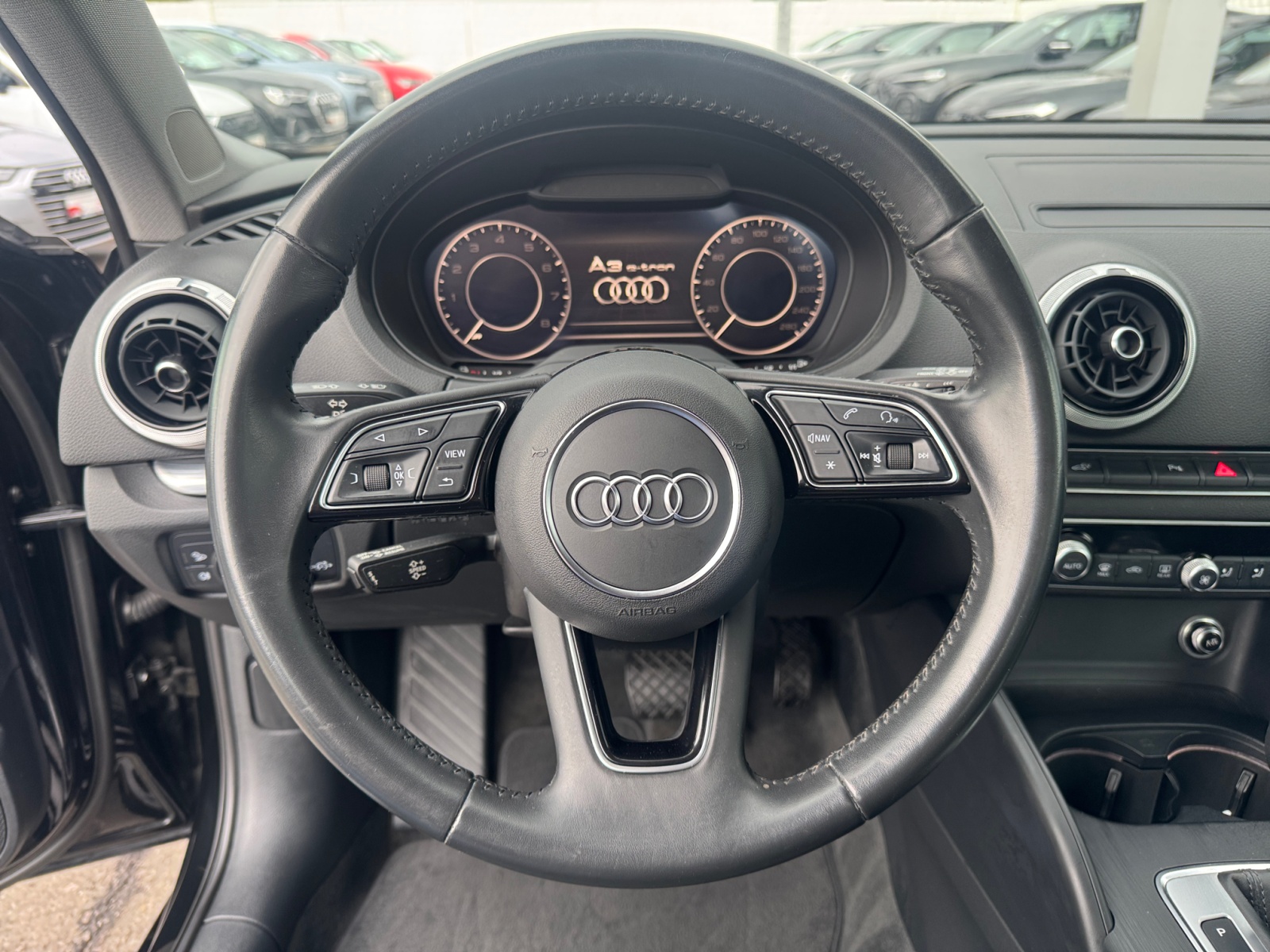 A3 Sportback sport 40 e-tron S tronic PDC,LED,LM