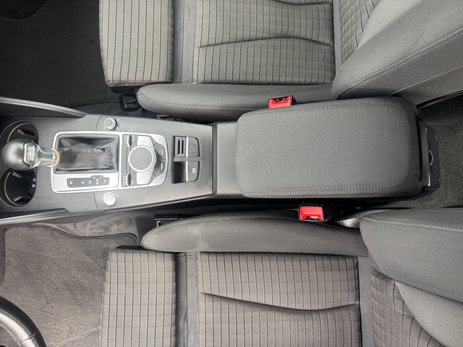 A3 Sportback sport 40 e-tron S tronic PDC,LED,LM