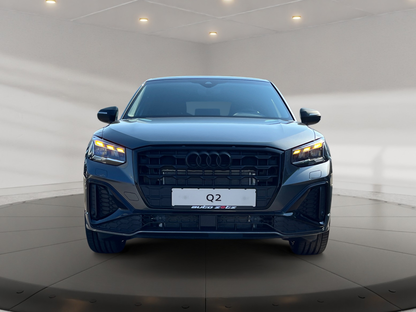 Q2 S line 35 TFSI S tronic ,S Line,PDC