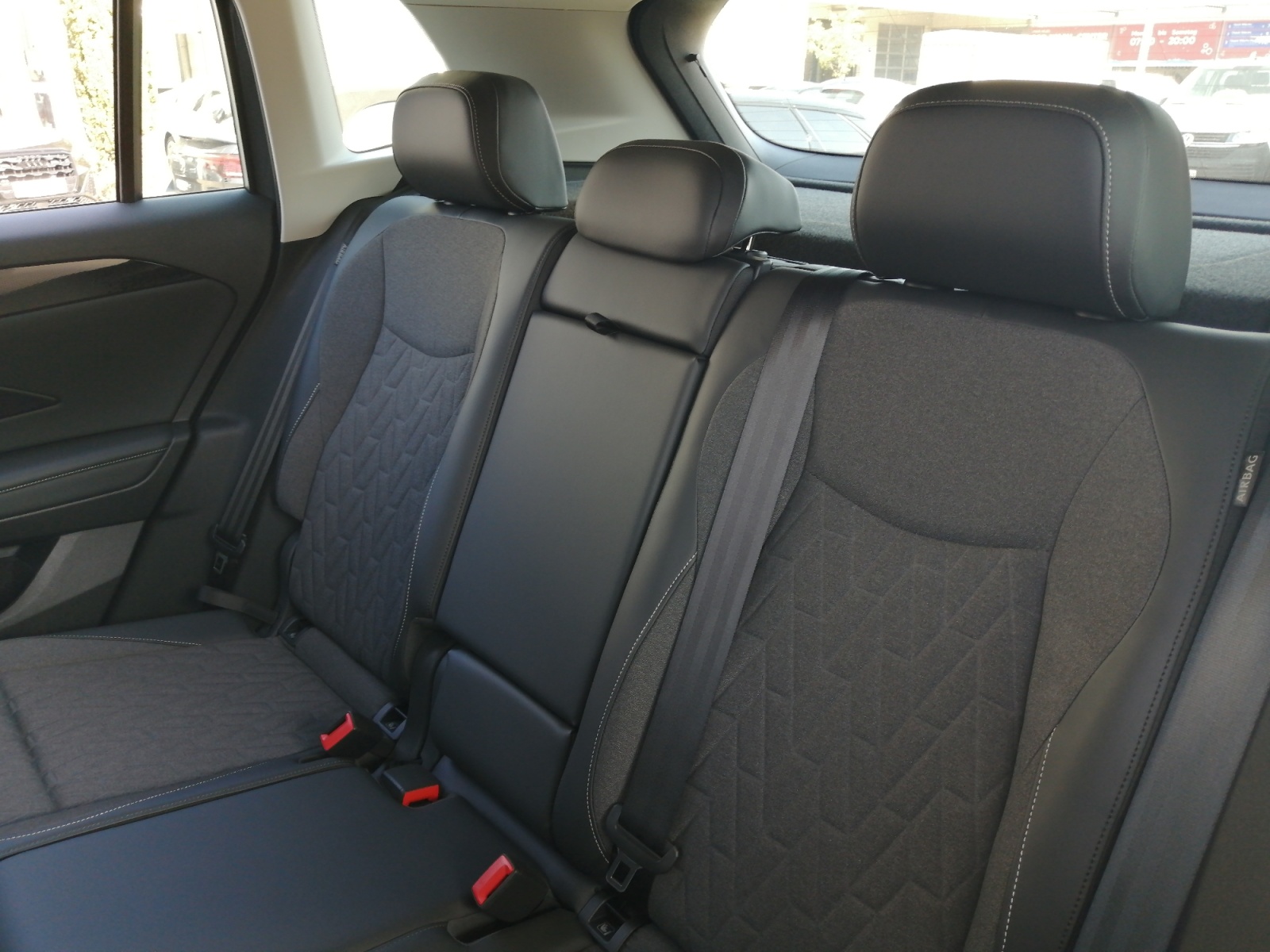 Tiguan Life 1.5 l eTSI OPF  DSG ,Virtual,PDC,LED