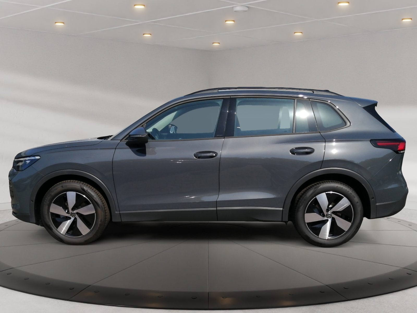 Tiguan Life 1.5 l eTSI OPF  DSG ,Virtual,PDC,LED
