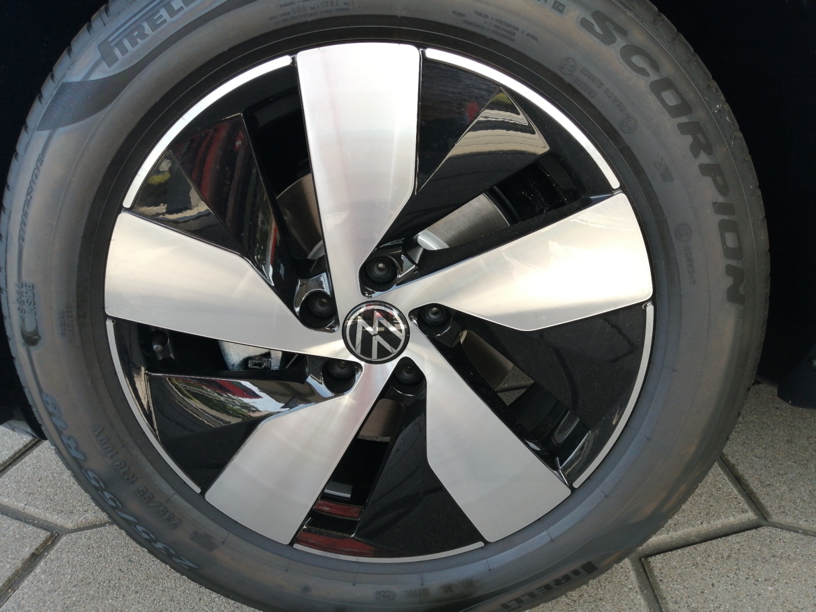 Tiguan Life 1.5 l eTSI OPF  DSG ,Virtual,PDC,LED