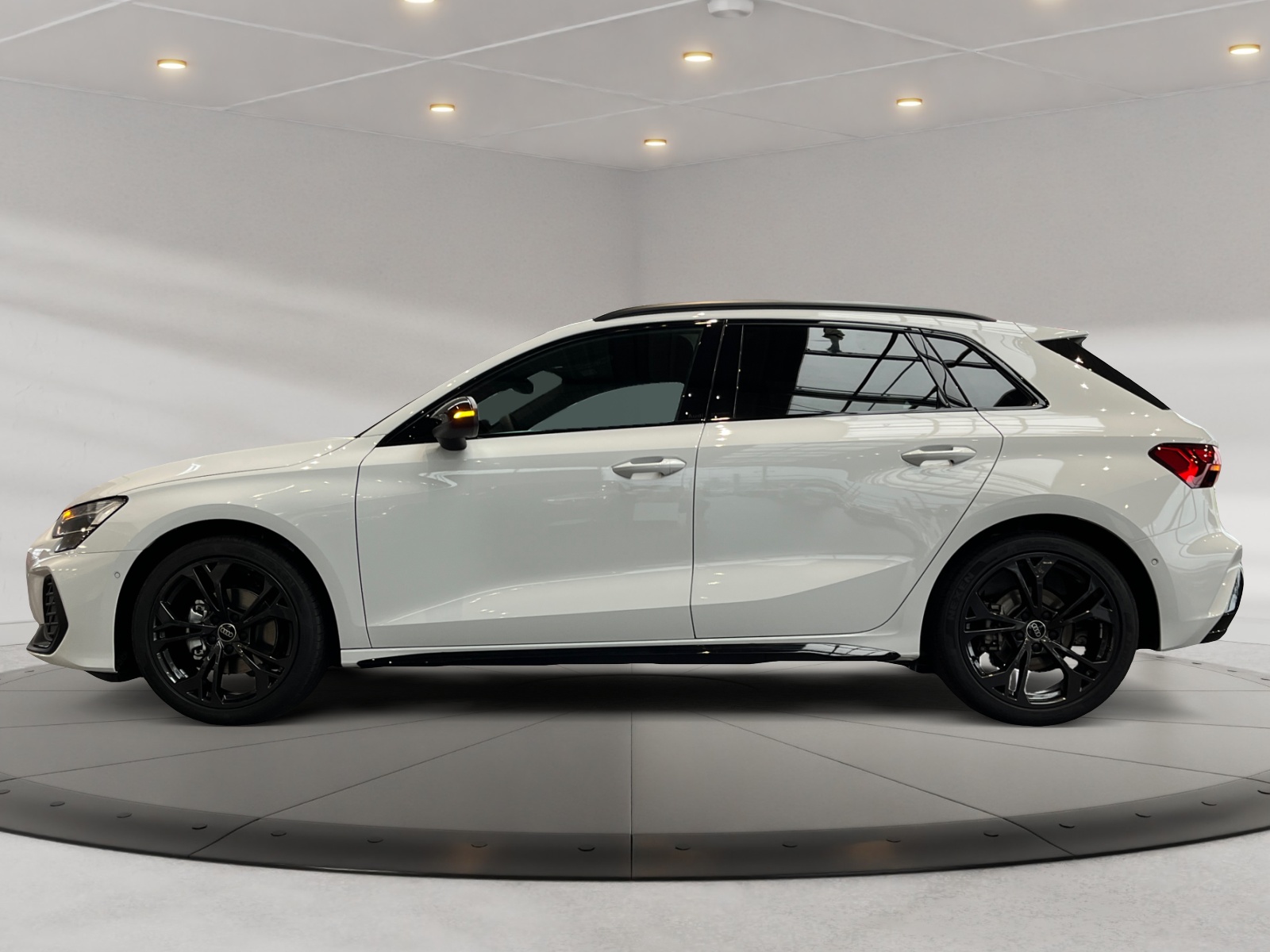 A3 Sportback S line 35TFSI S tr. KamNavi,LED