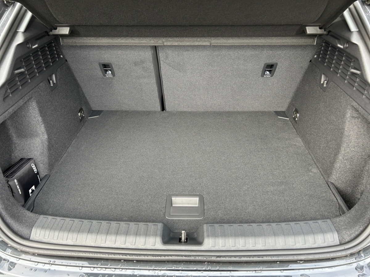A3 Sportback advanced 30 TFSI S tronic ,PDC,Kam.