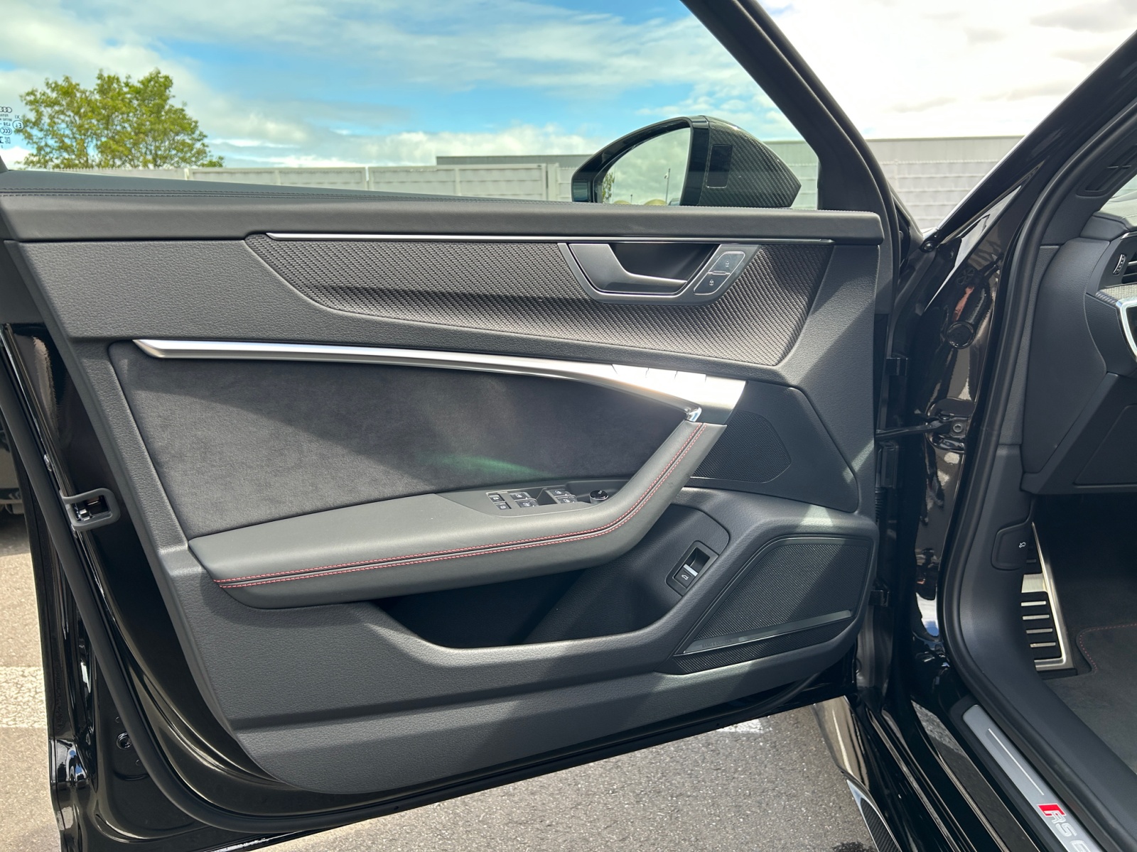RS 6 Avant performance 463(630)  tiptronic ,Luft