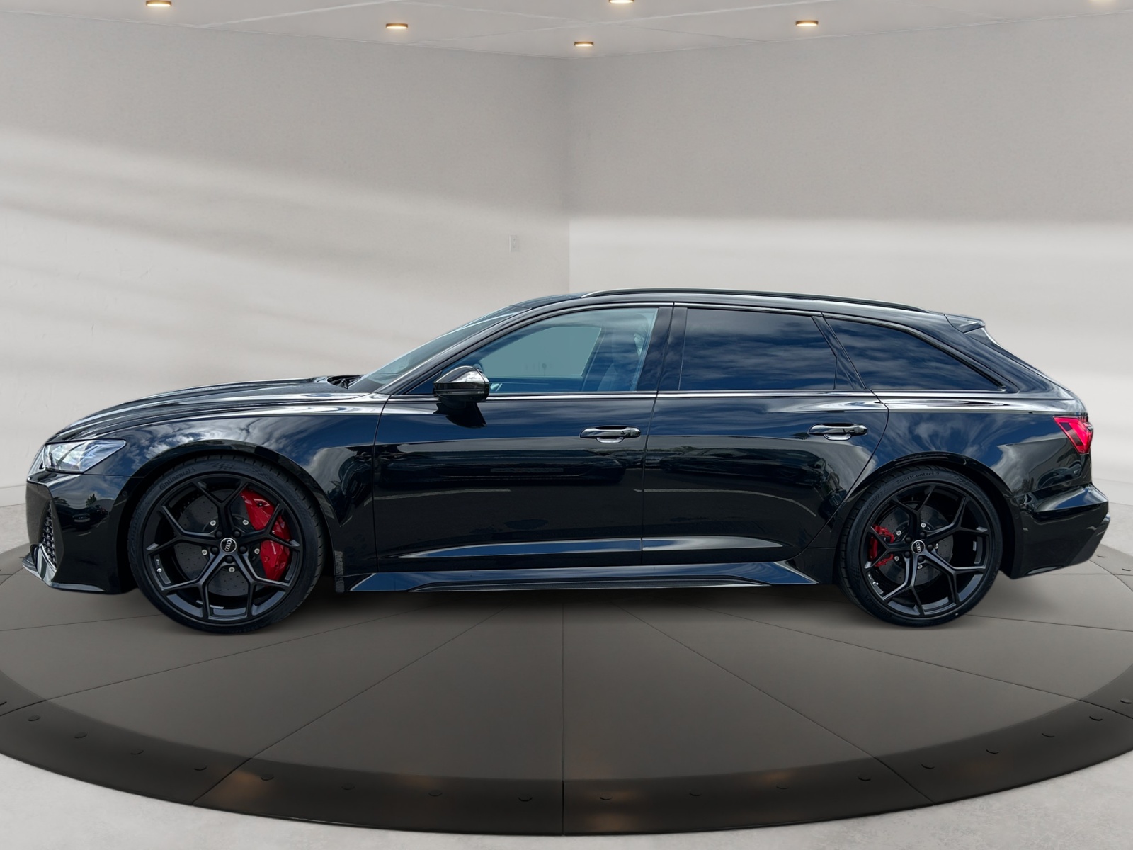 RS 6 Avant performance 463(630)  tiptronic ,Luft