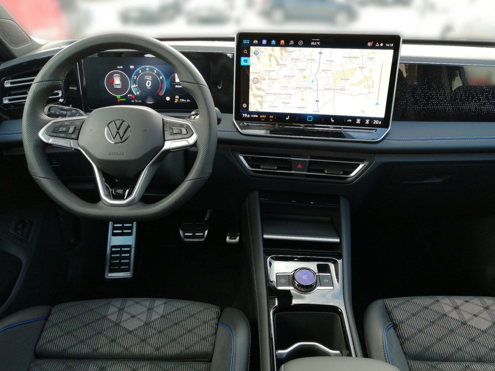 Tiguan R-Line 1.5 l eTSI OPF DSG ,Massage,R Line