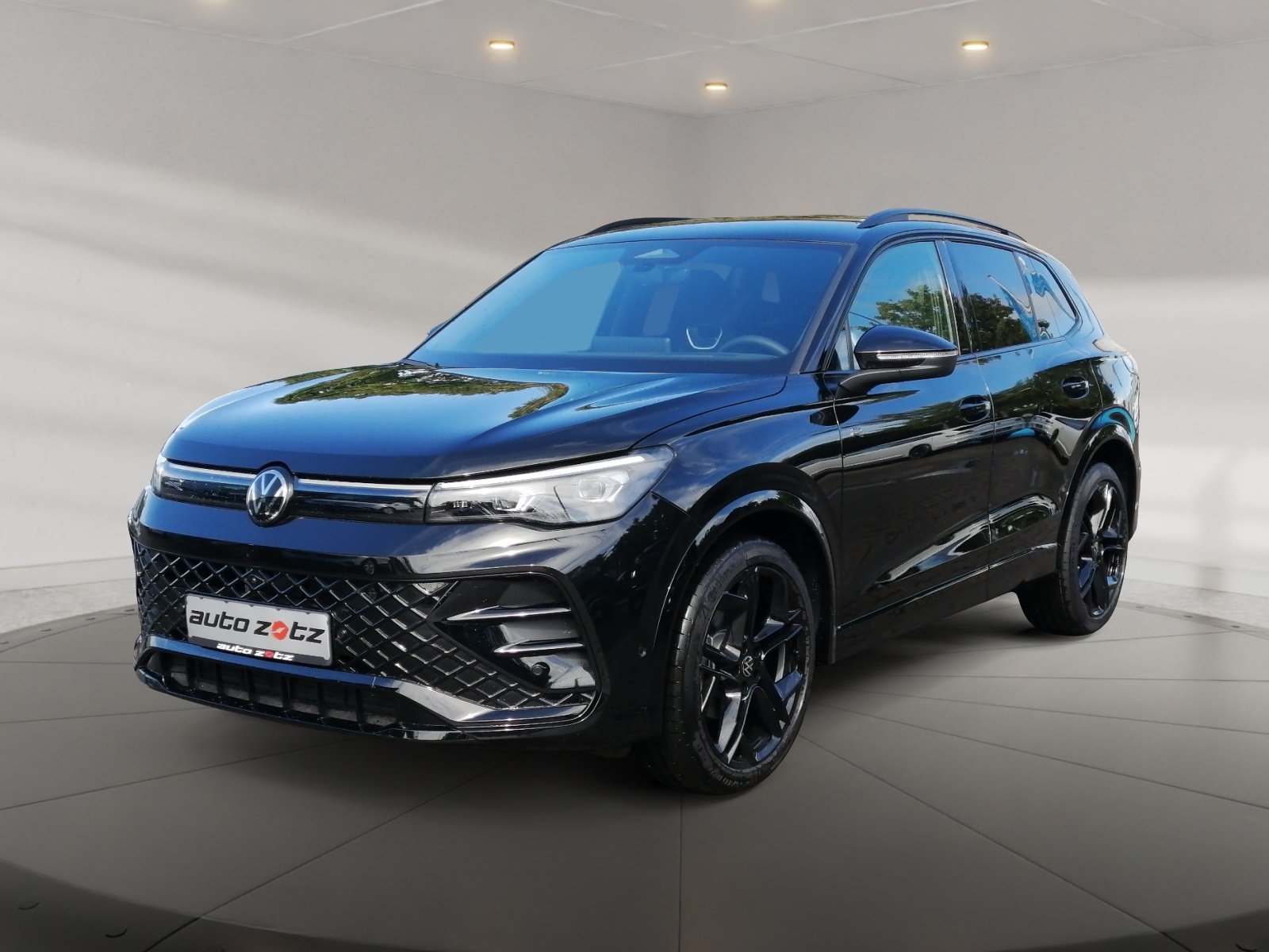 Tiguan R-Line 1.5 l eTSI OPF DSG ,Massage,R Line