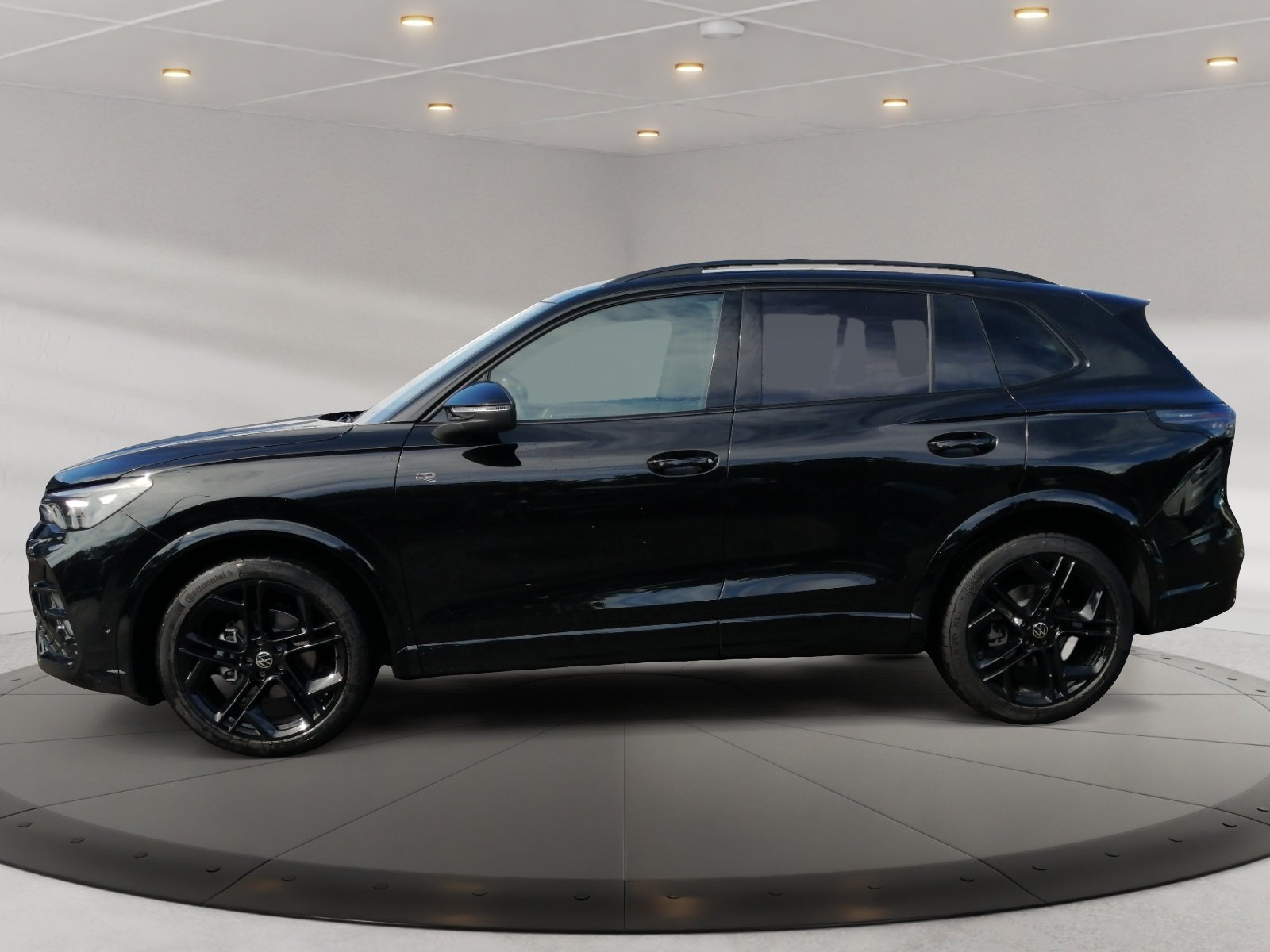 Tiguan R-Line 1.5 l eTSI OPF DSG ,Massage,R Line