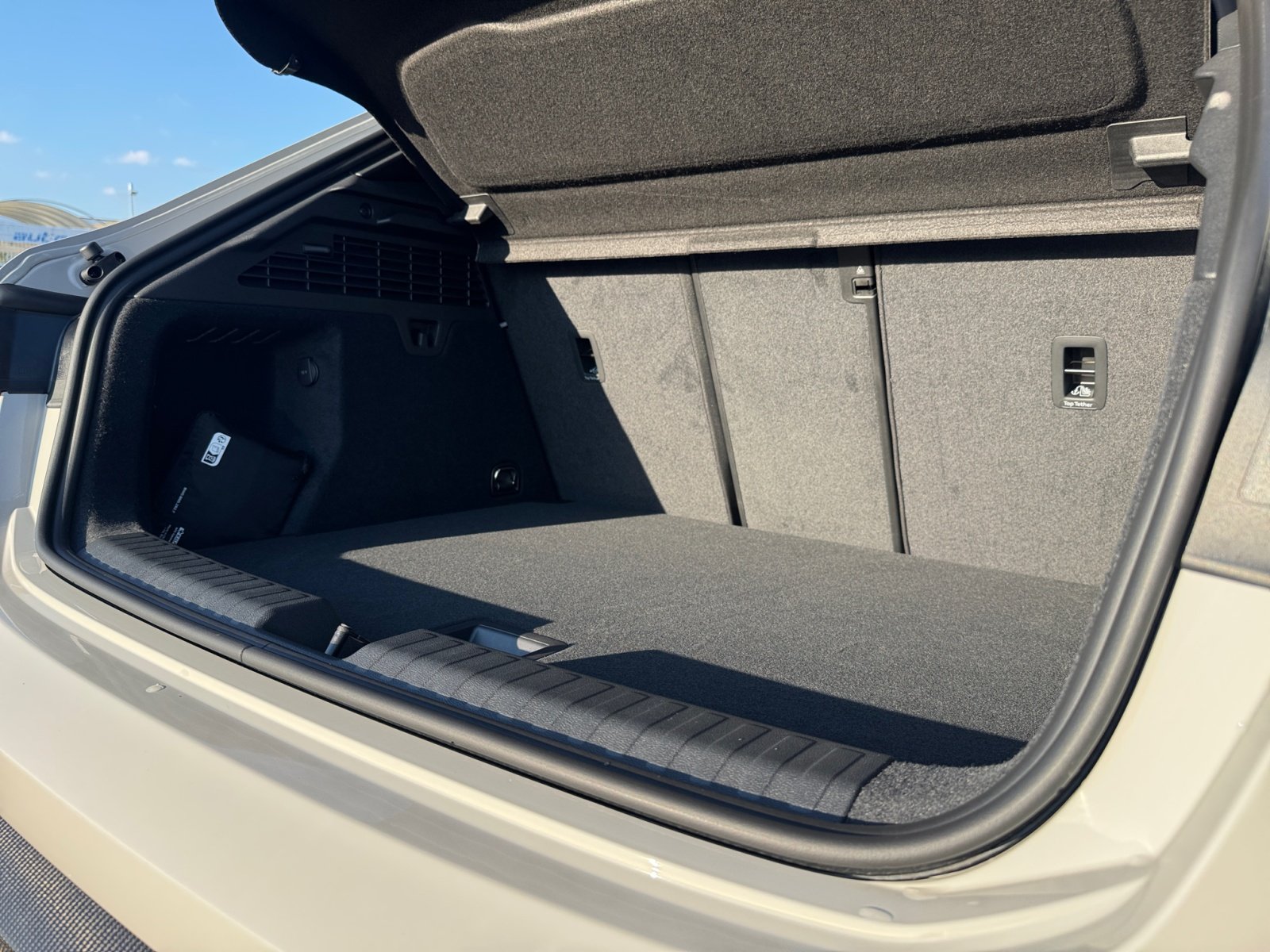 RS 3 Sportback 294 kW S tronic matrix,HUD,Kam.