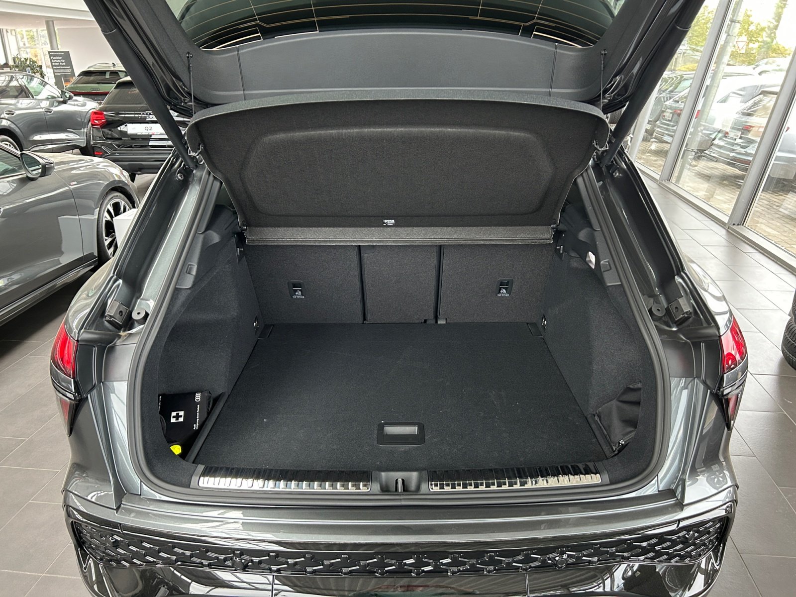 Q3 SUV TFSI 110 kW S tronic S Line,matrix,Kam.