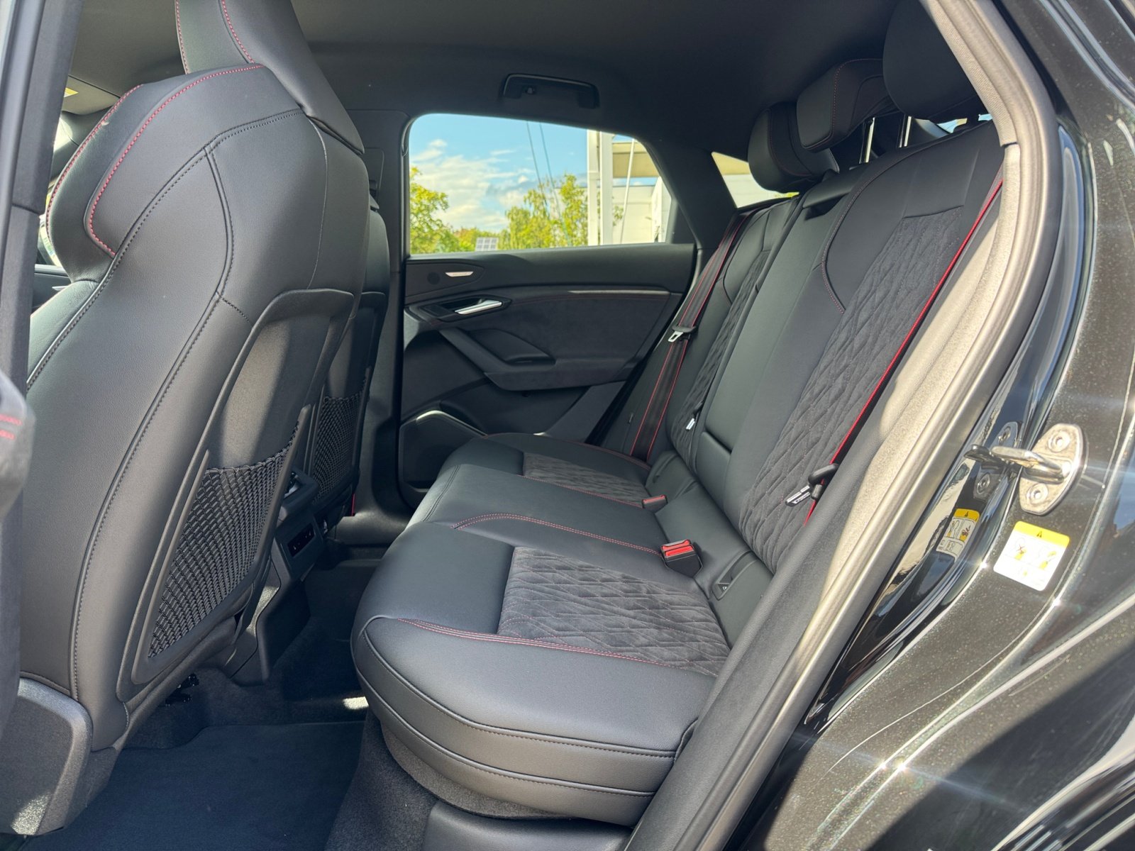 Q6 Sportback e-tron performance 225 kW BO,S Line