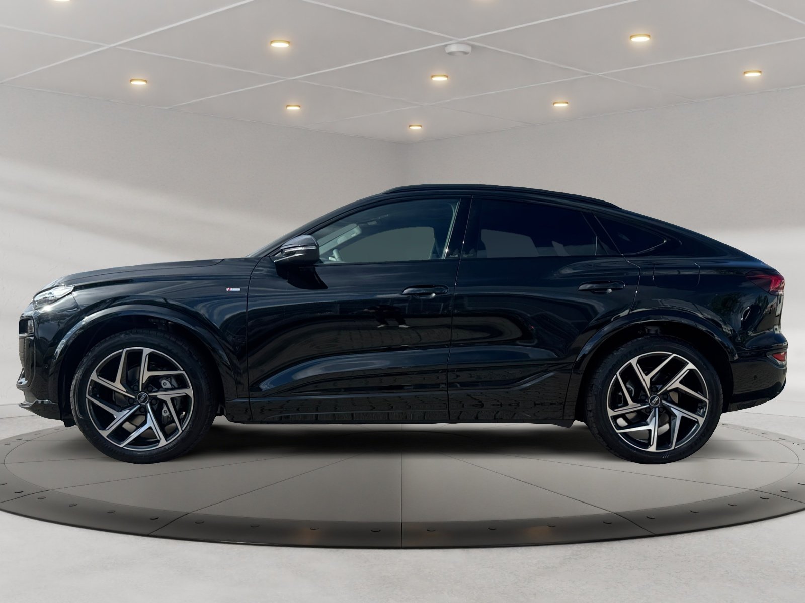Q6 Sportback e-tron performance 225 kW BO,S Line