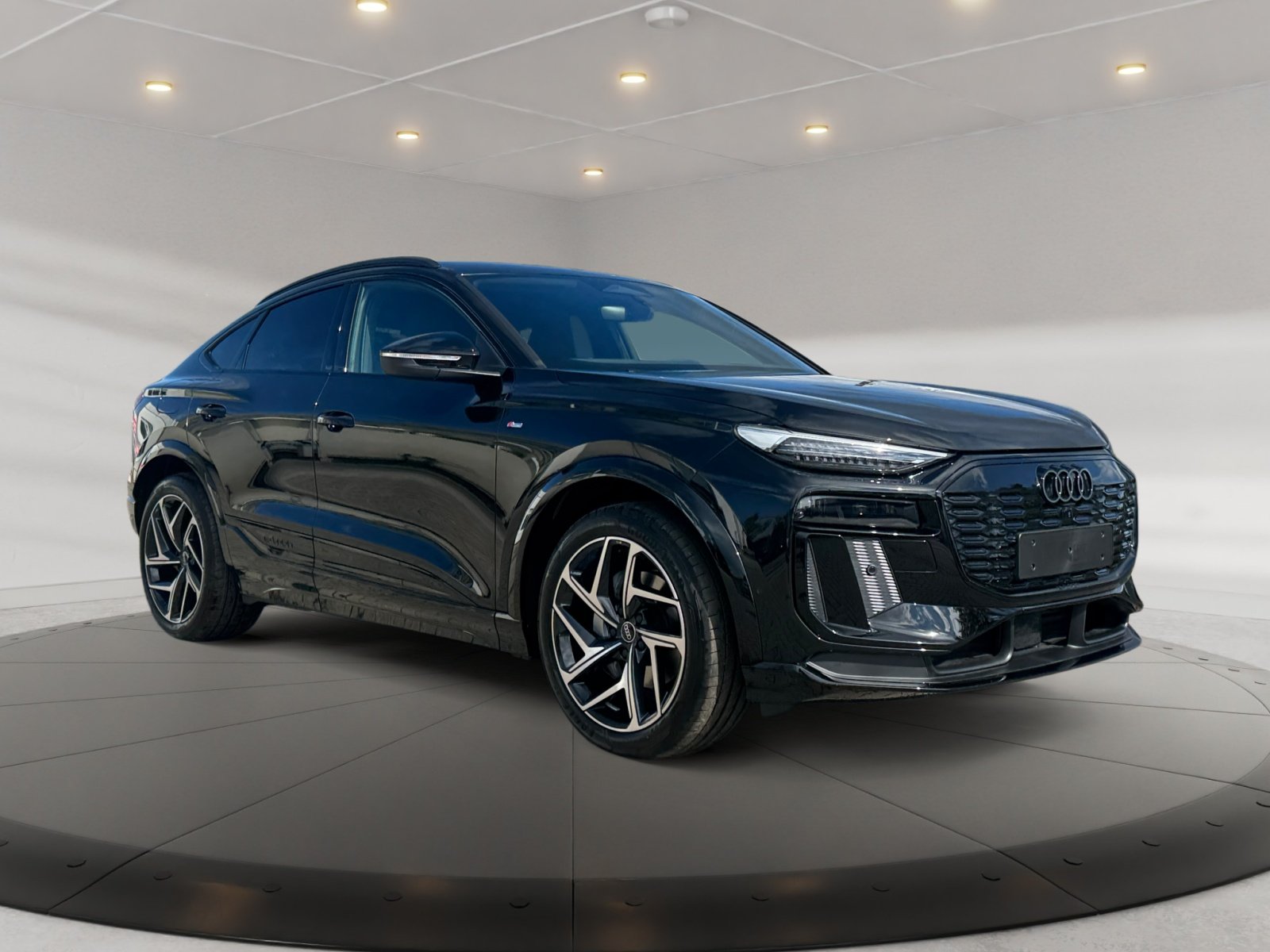 Q6 Sportback e-tron performance 225 kW BO,S Line