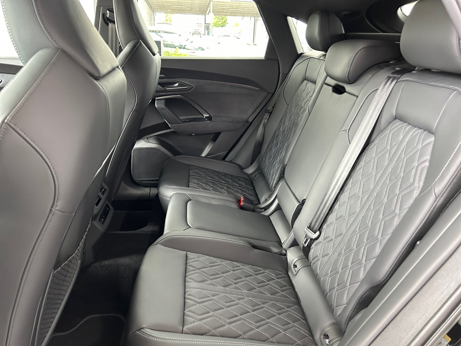 SQ5 Sportback TFSI 270 kW S tronic BO,HUD,PANO
