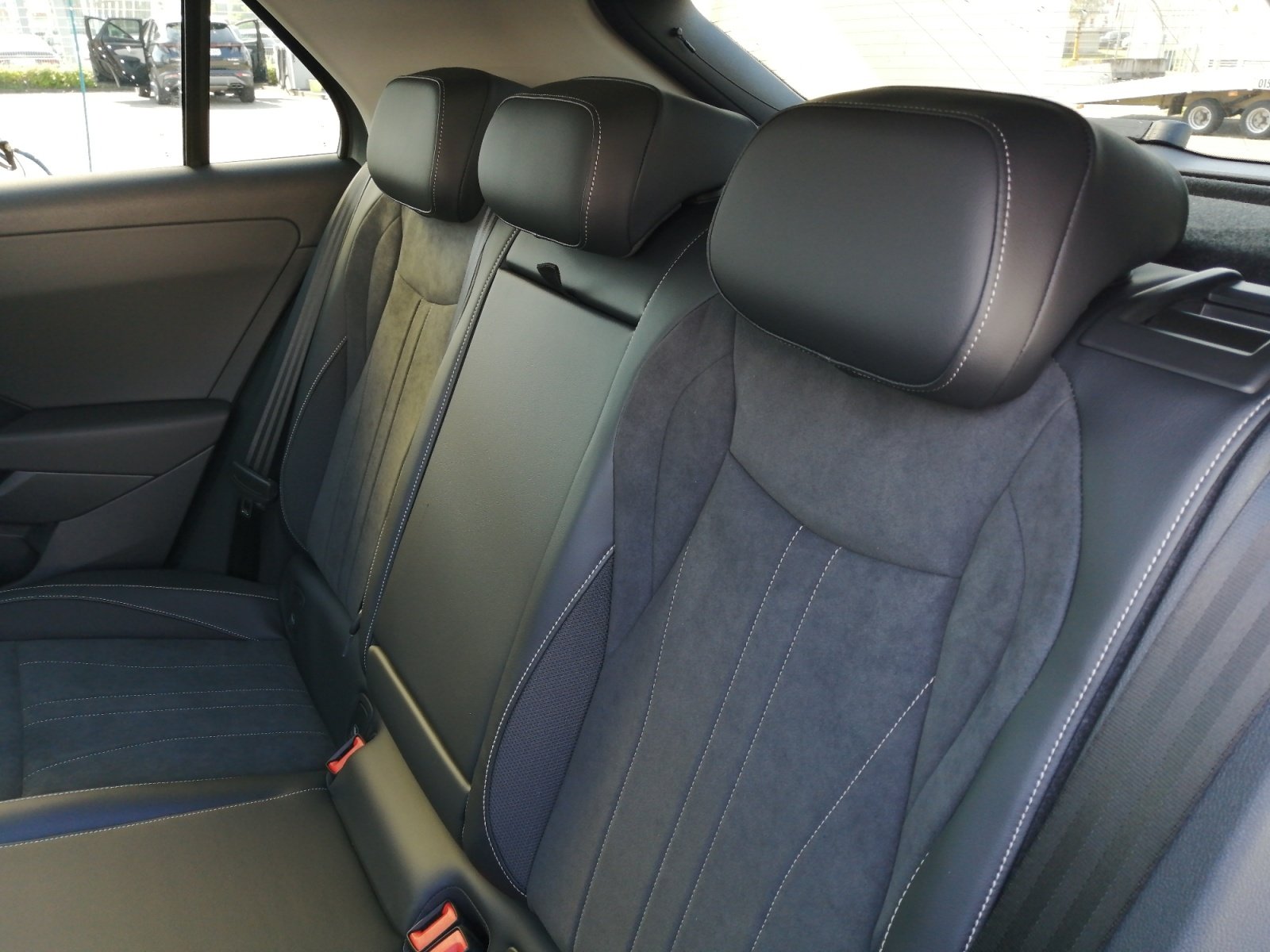 T-Roc Style 1.5 l eTSI OPF DSG 360,HUD,Kam.,PANO