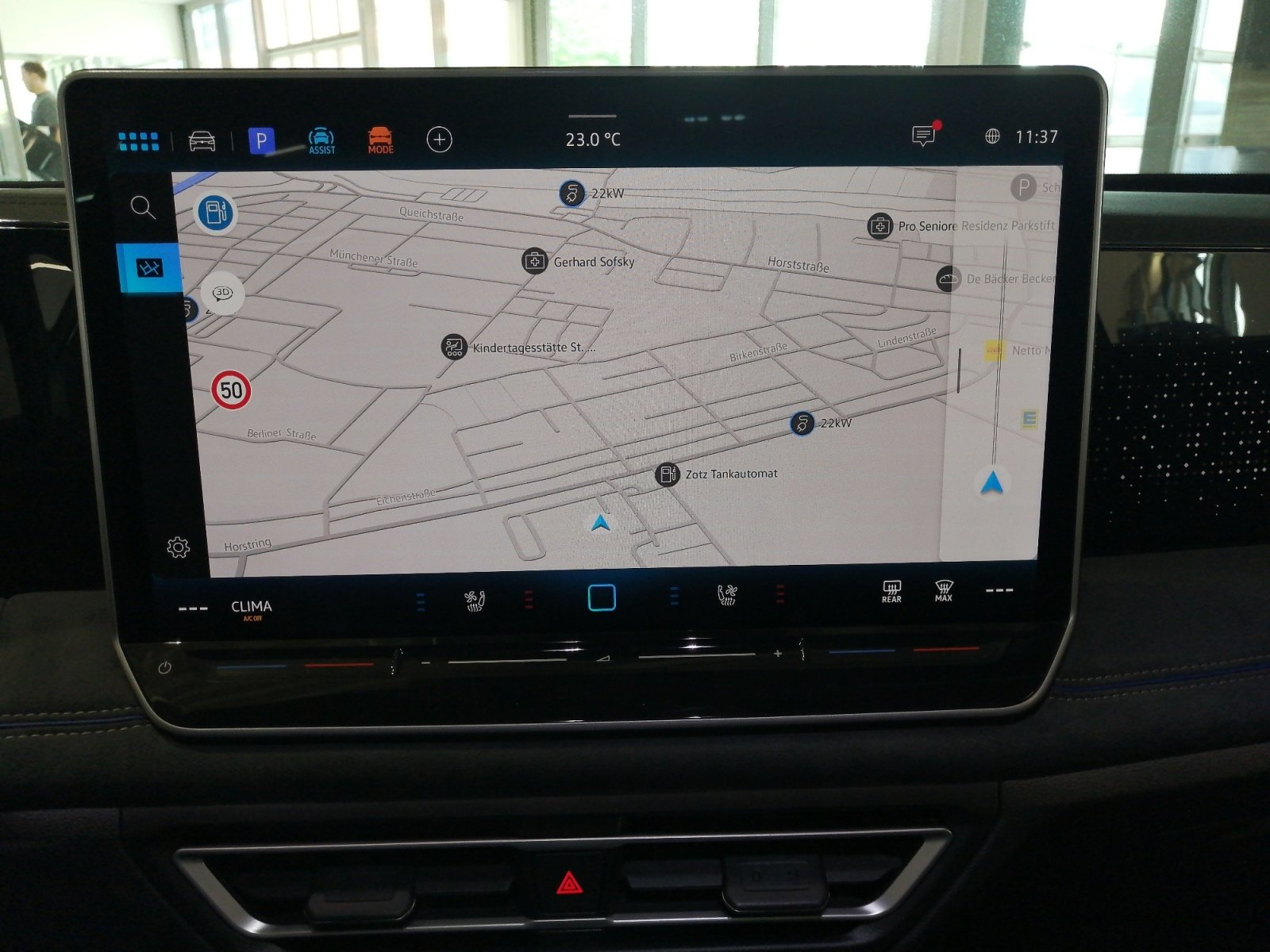 Tiguan R-Line 1.5 l eTSI OPF DSG 360,HUD,Kam.