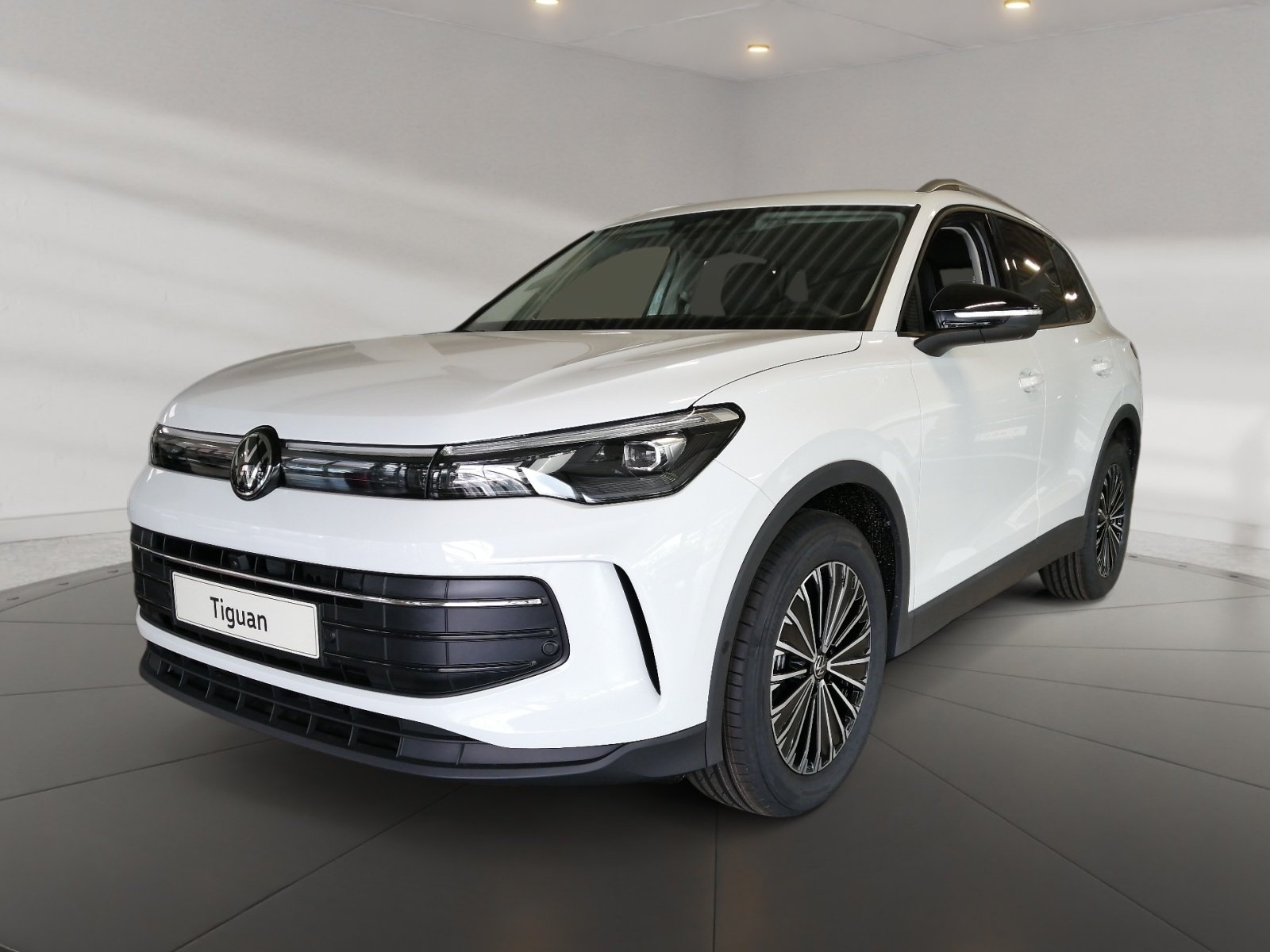 Tiguan ENERGY 1.5 l eTSI OPF DSG 360,Kam.,PDC