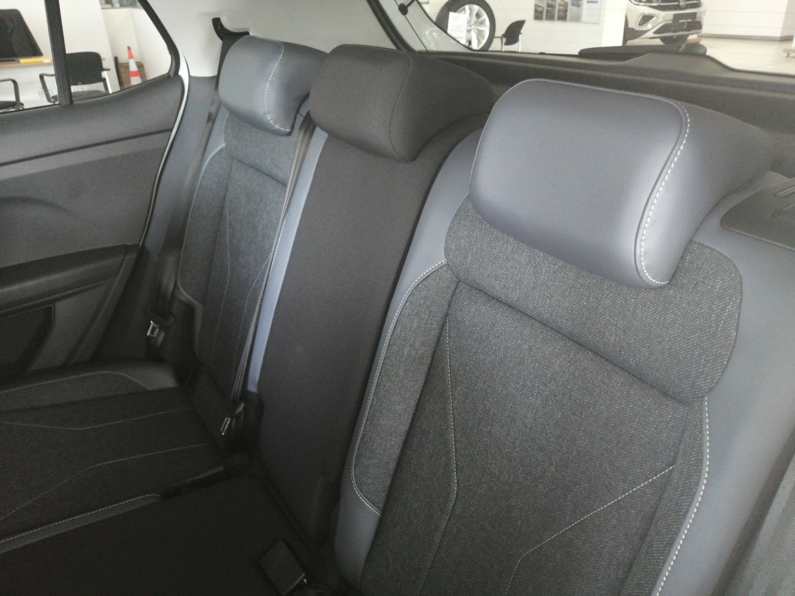 T-Cross Style 1.0 l TSI OPF  DSG Kam.,PDC,ACC,LM