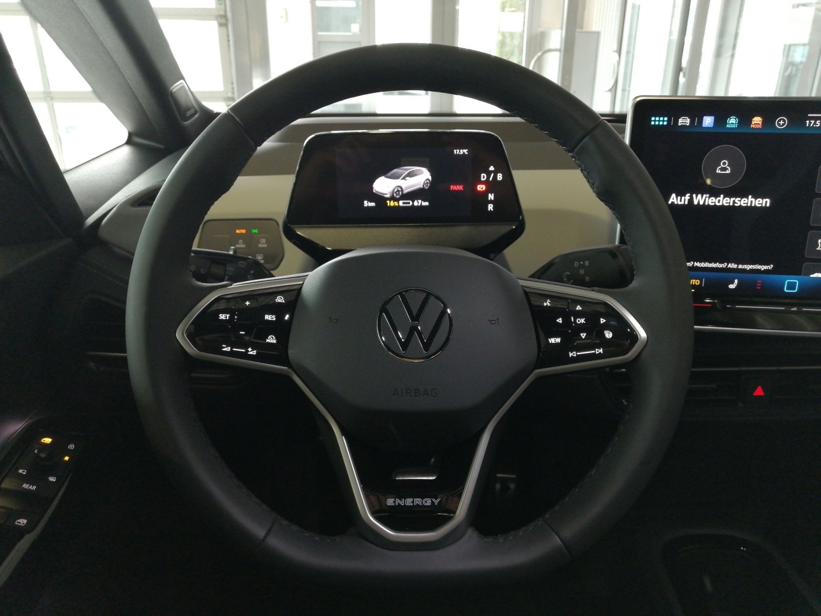 ID.3 Pro 59 kWh 360,HUD