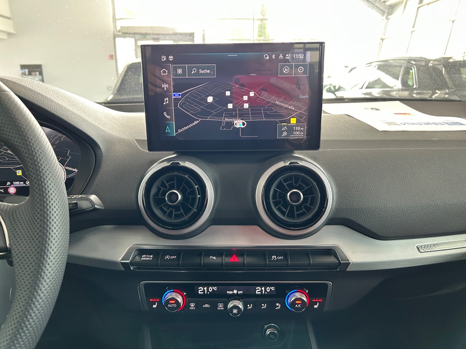 Q2 S line 35TFSI S tronic S Line,matrix,Kam.,PDC