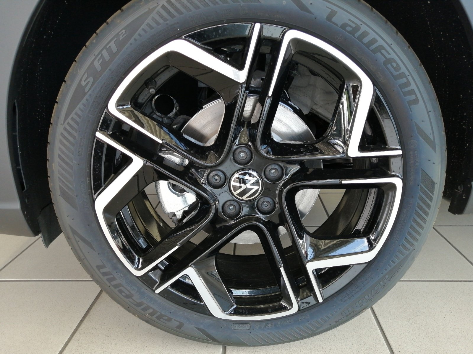 Taigo R-Line 1.5 l TSI DSG Kam.,PDC,Virtual,ACC