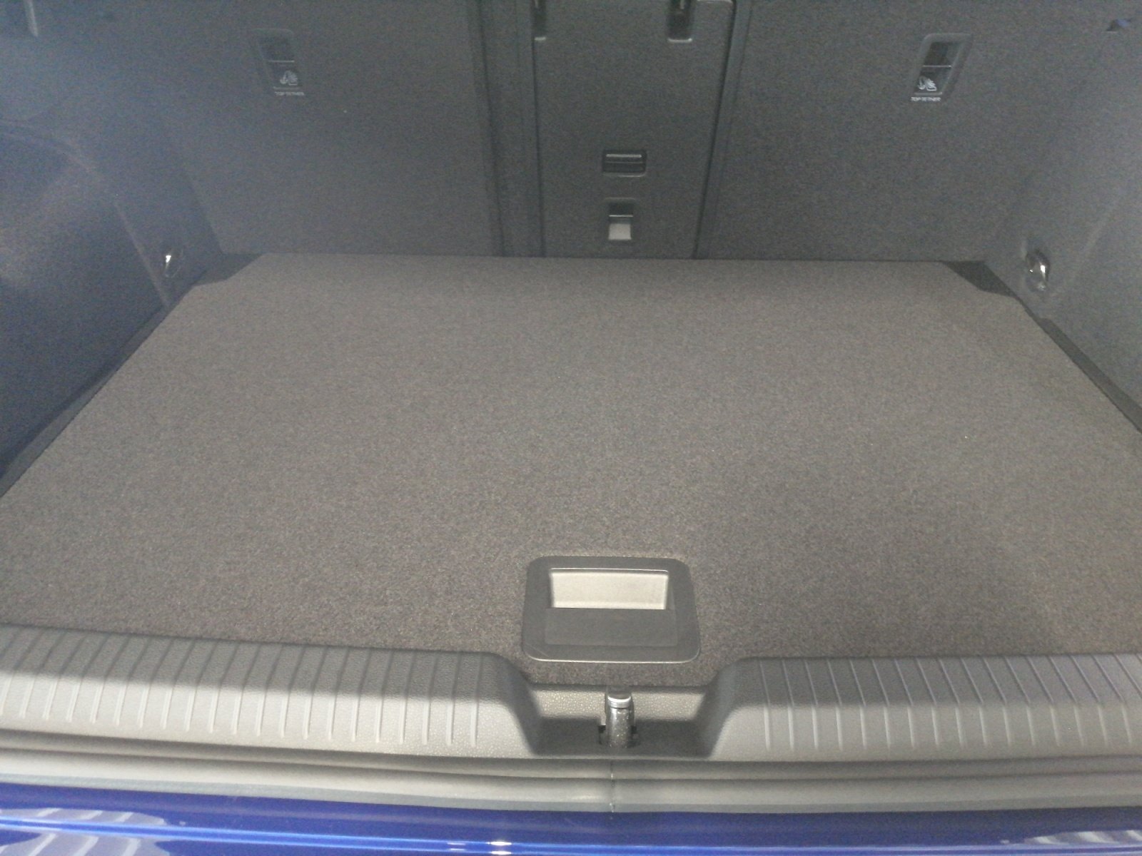 Golf R-Line 1.5 l eTSI OPF DSG Kam.,PDC,Virtual