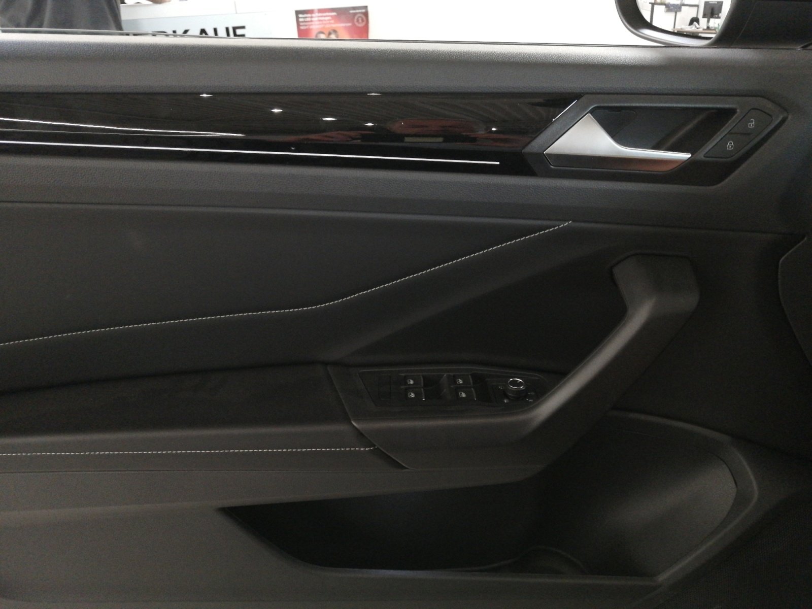 T-Roc Cabriolet R-Line 1.5 l TSI OPF DSG Kam.