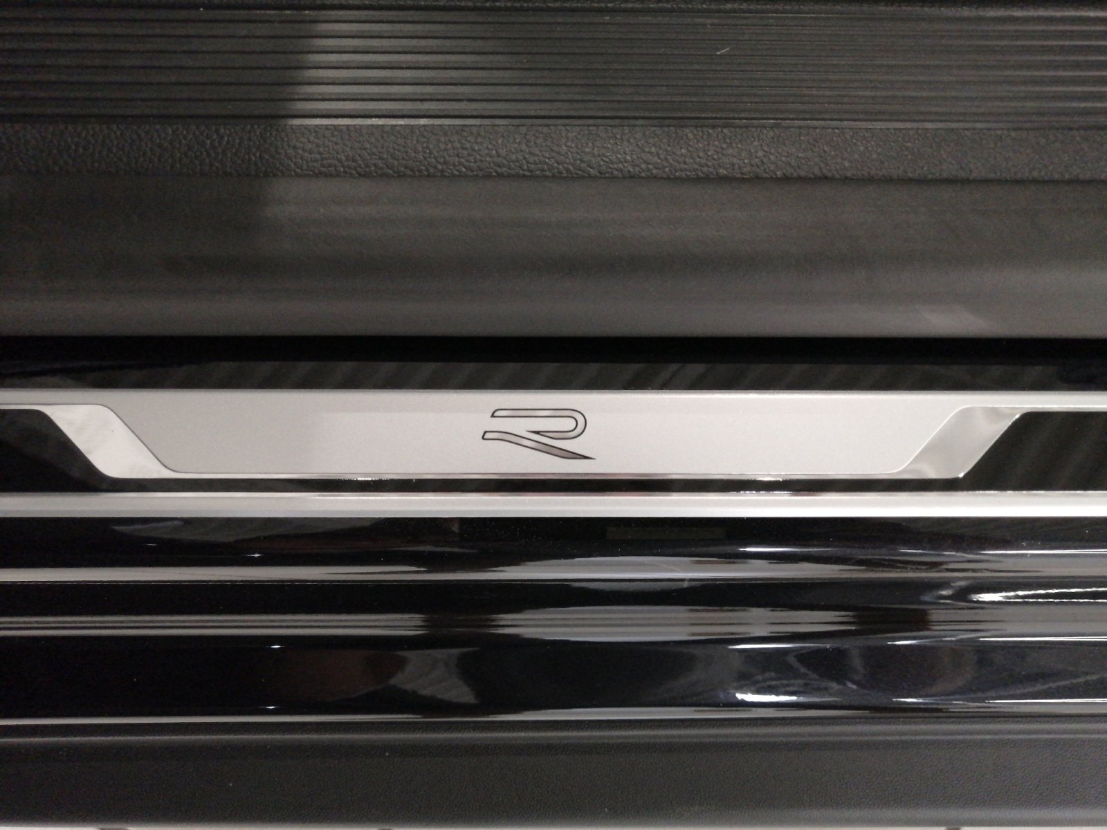 T-Roc Cabriolet R-Line 1.5 l TSI OPF DSG Kam.