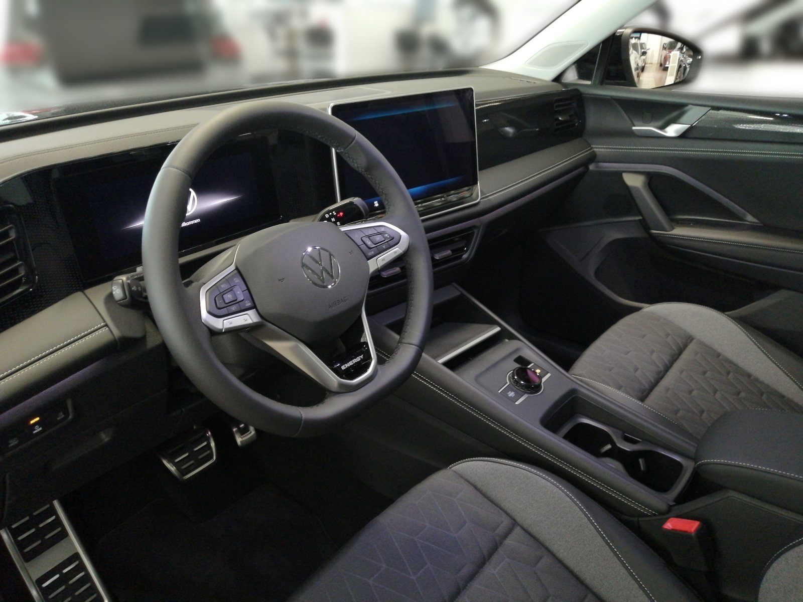 Tiguan ENERGY 1.5 l eHybrid OPF DSG 360,Kam.,PDC