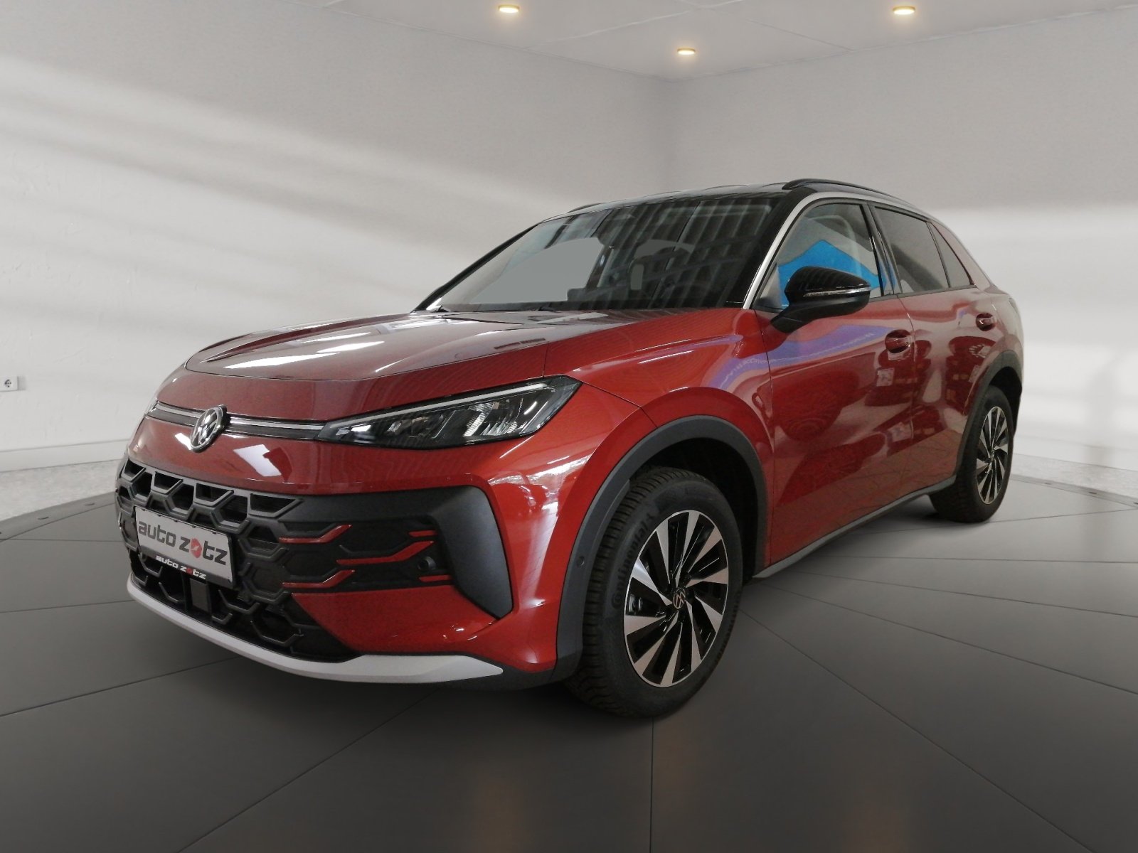 T-Roc Life 1.5 l eTSI OPF DSG Kam.,PDC,Virtual