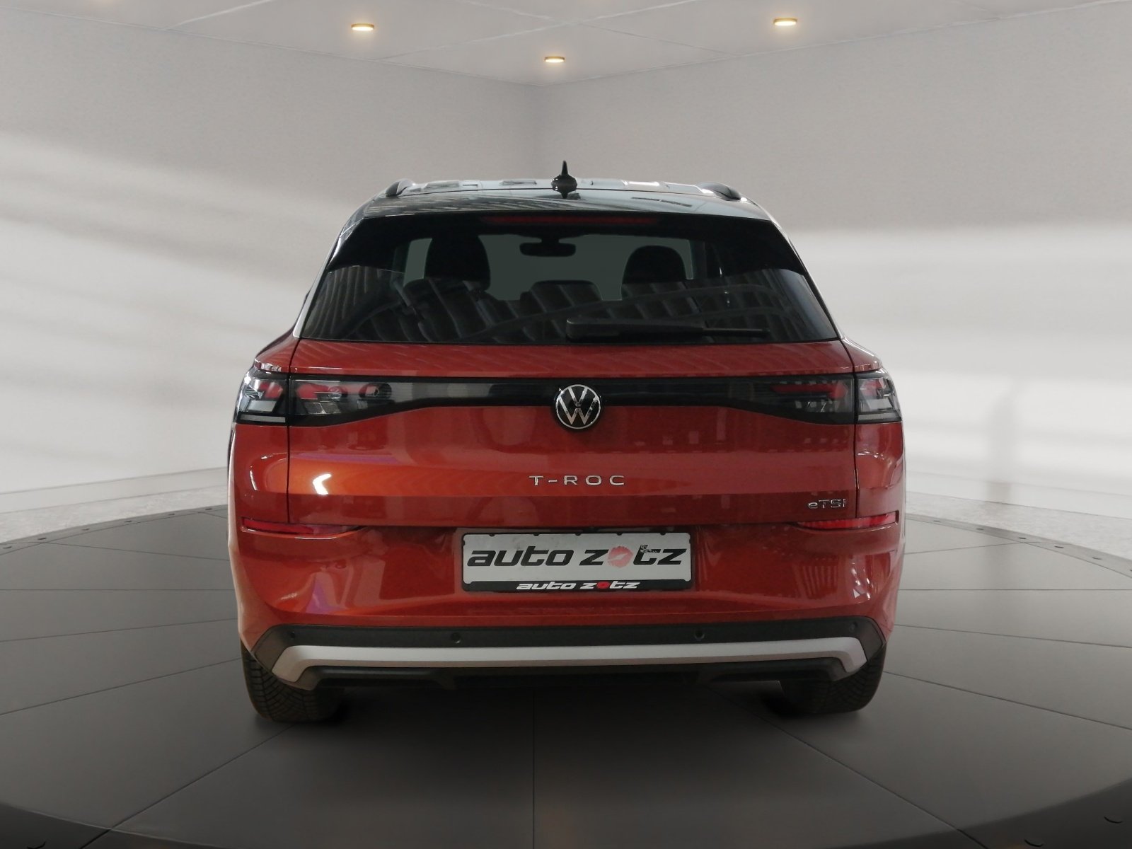T-Roc Life 1.5 l eTSI OPF DSG Kam.,PDC,Virtual