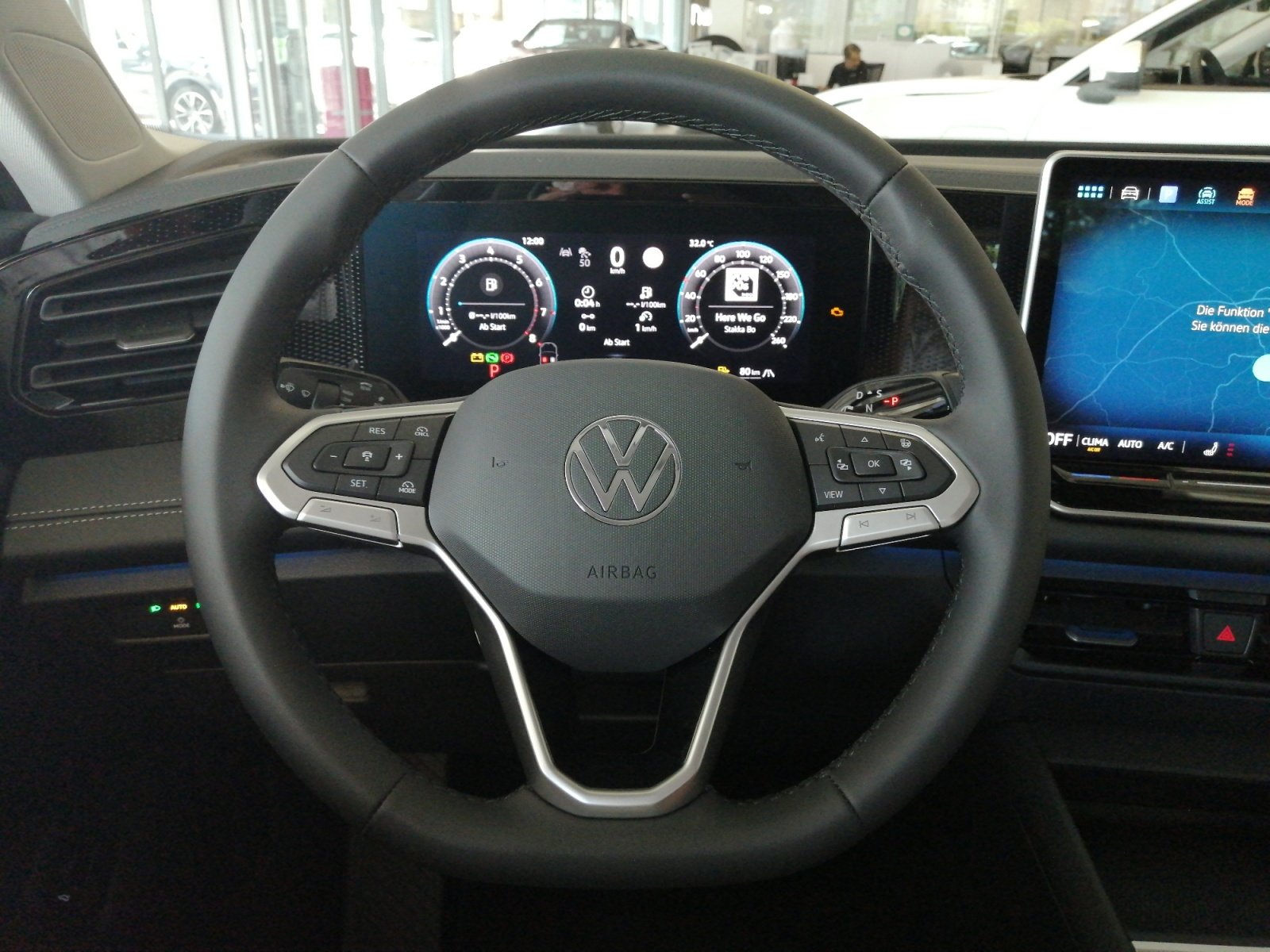 Tiguan Life 1.5 l eTSI OPF DSG 360,Kam.,PDC,ACC