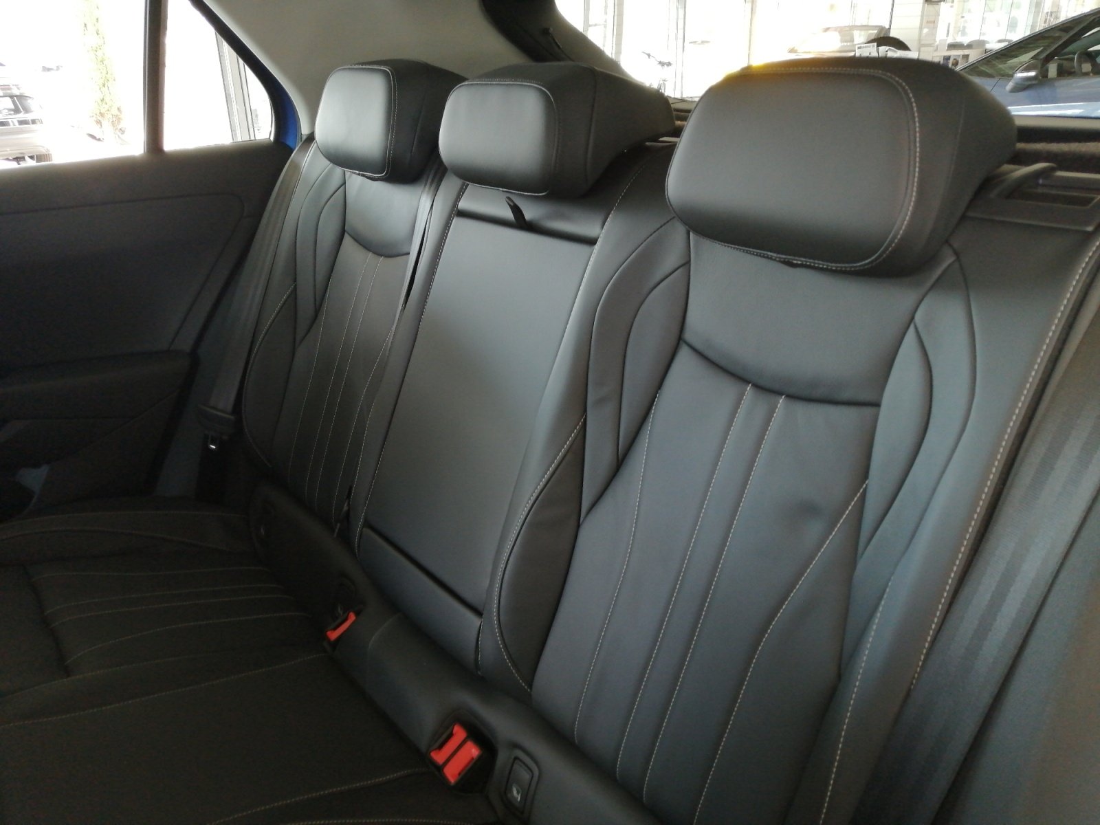 T-Roc Style 1.5 l eTSI OPF DSG 360,HUD,Kam.,PANO