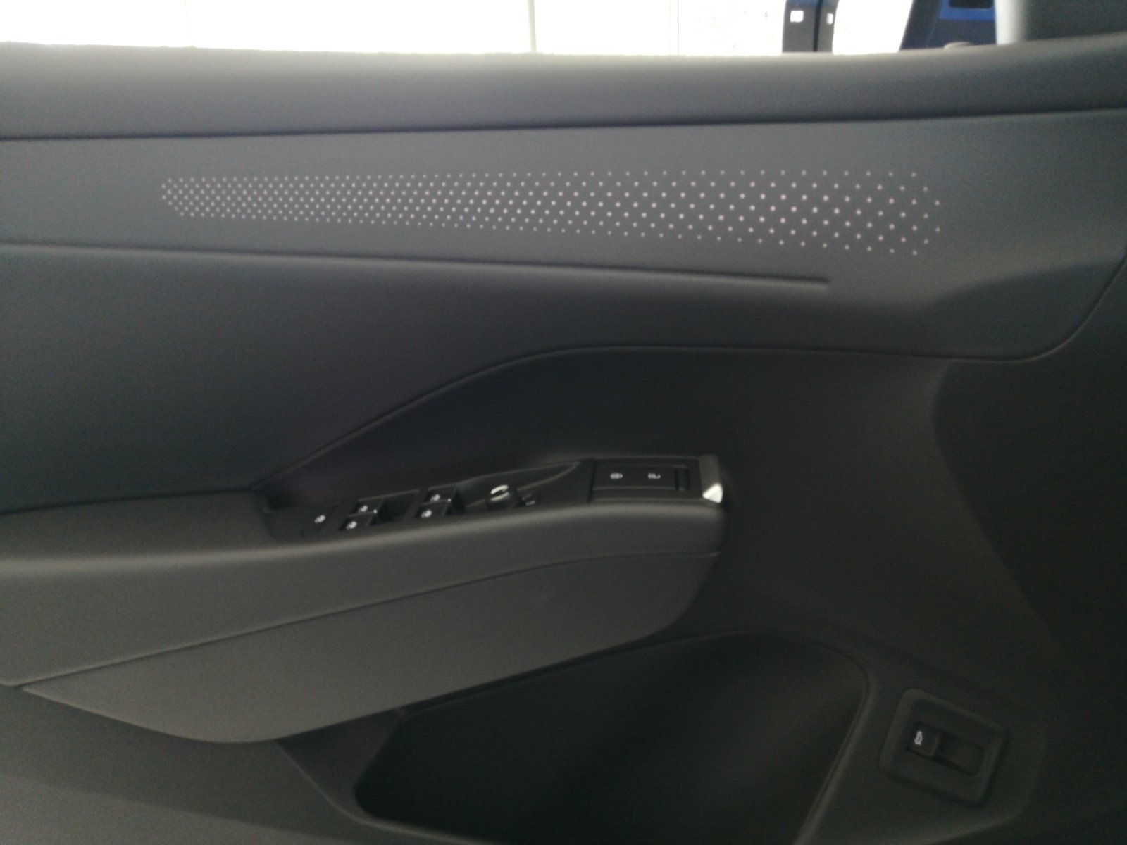 T-Roc Style 1.5 l eTSI OPF DSG 360,HUD,Kam.,PANO