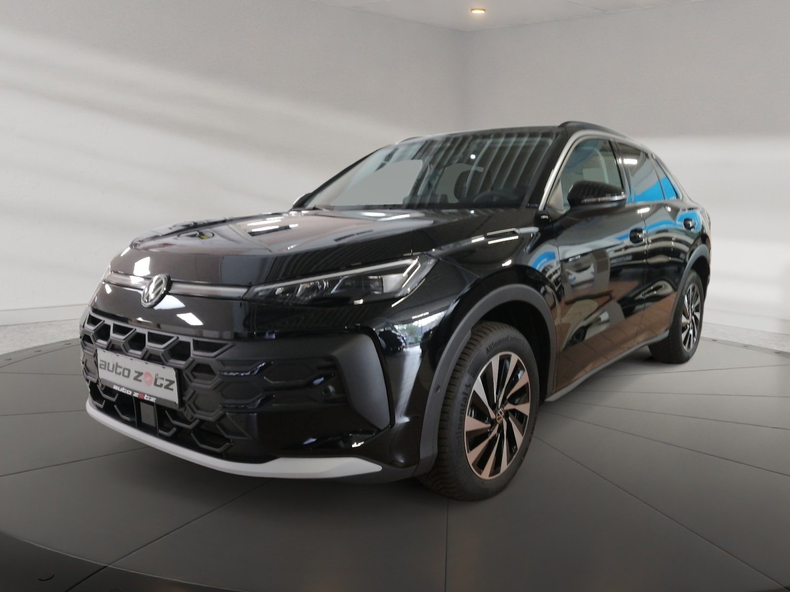 T-Roc Life 1.5 l eTSI OPF DSG Kam.,PANO,PDC,ACC