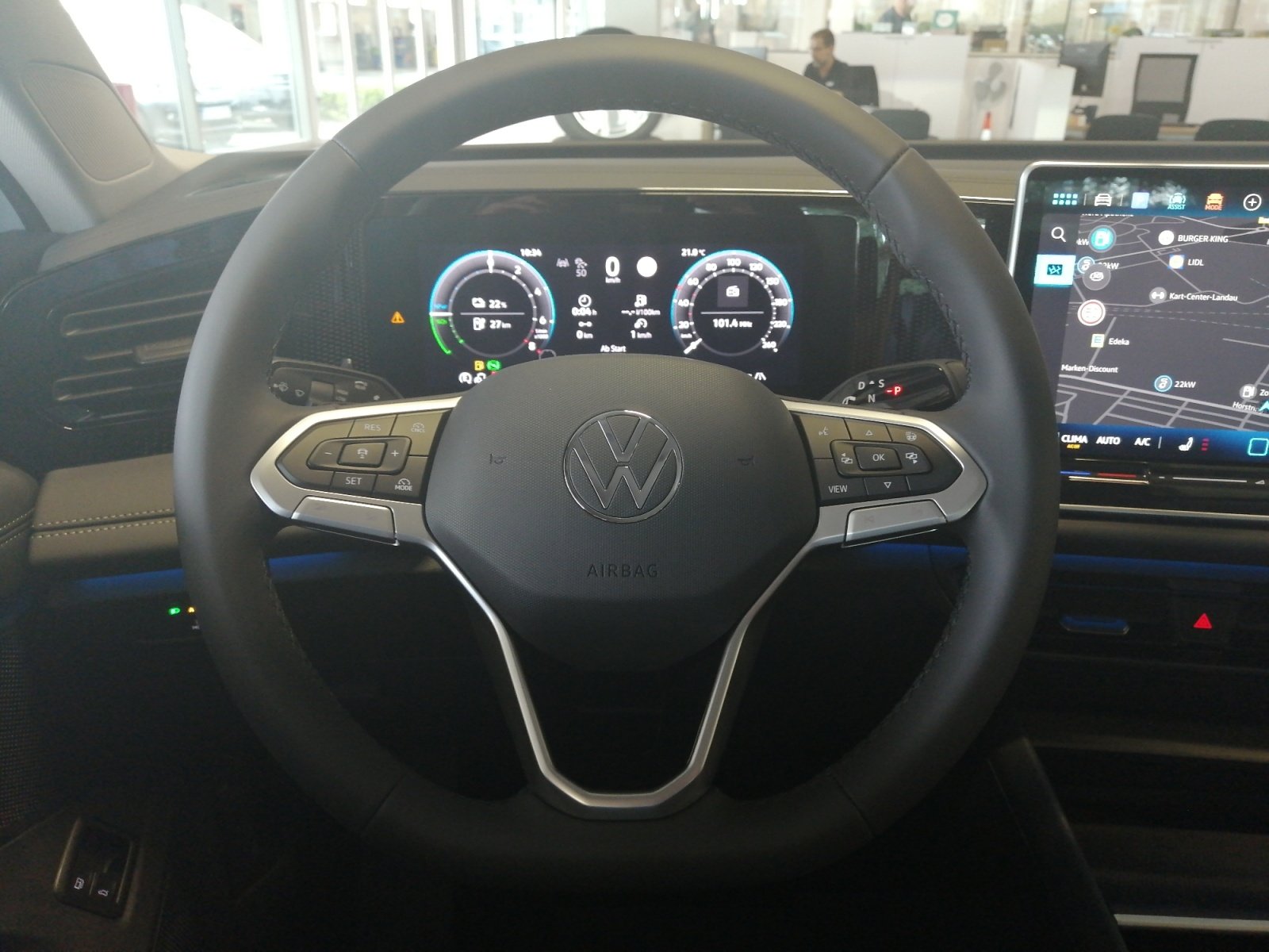 Tiguan III 1.5 l e Hybrid OPF DSG 360,Kam.,PDC