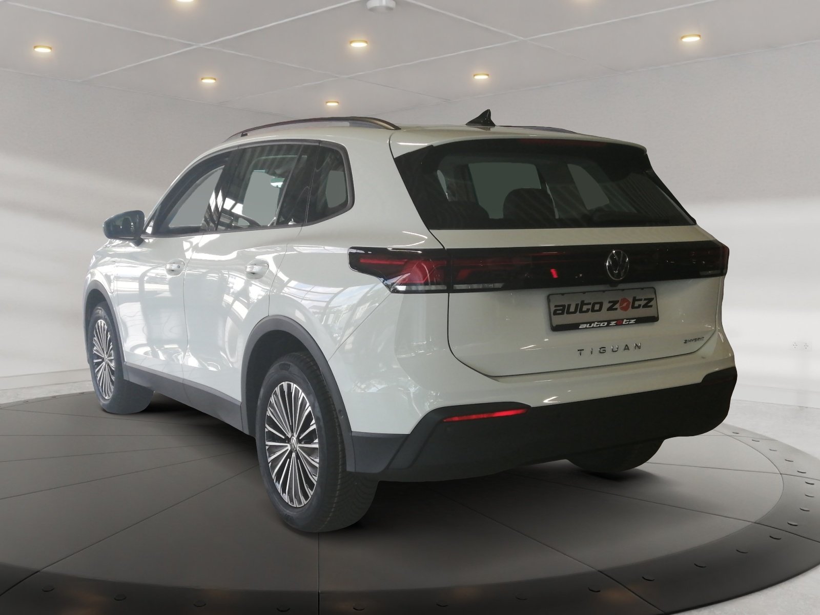 Tiguan III 1.5 l e Hybrid OPF DSG 360,Kam.,PDC