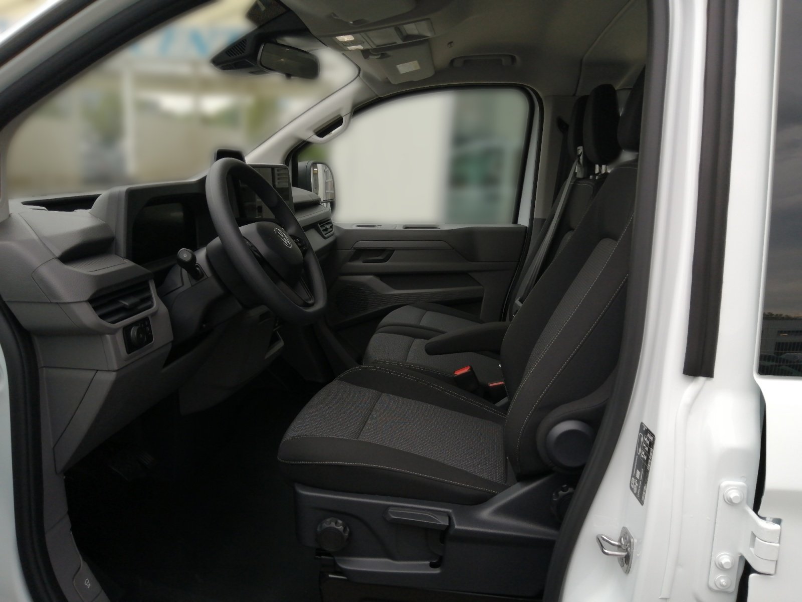 Transporter Pritsche DOKA  LR 4WD AG8 4Motion