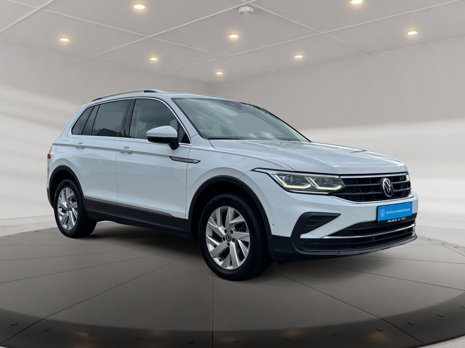 Tiguan Life 2.0TDI DSG 4Motion PDC,Virtual,ACC