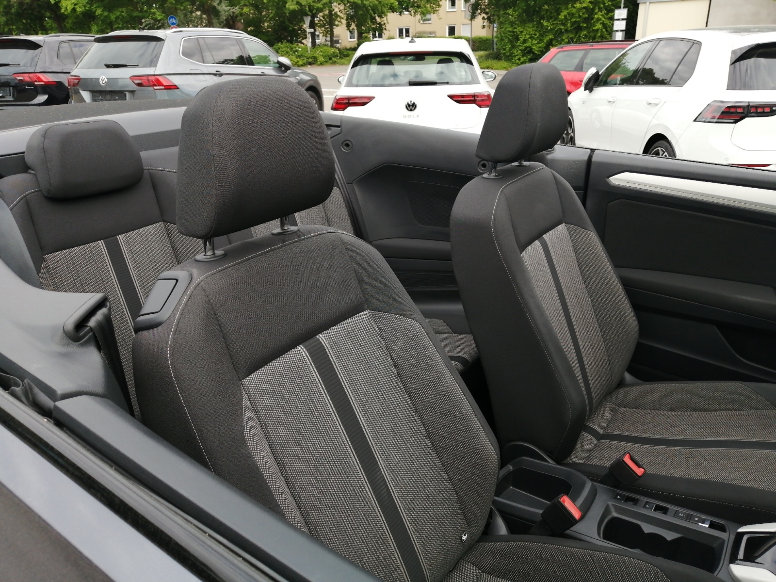 T-Roc Cabriolet Style 1.0TSI BLACK STYLE ,PDC,LM