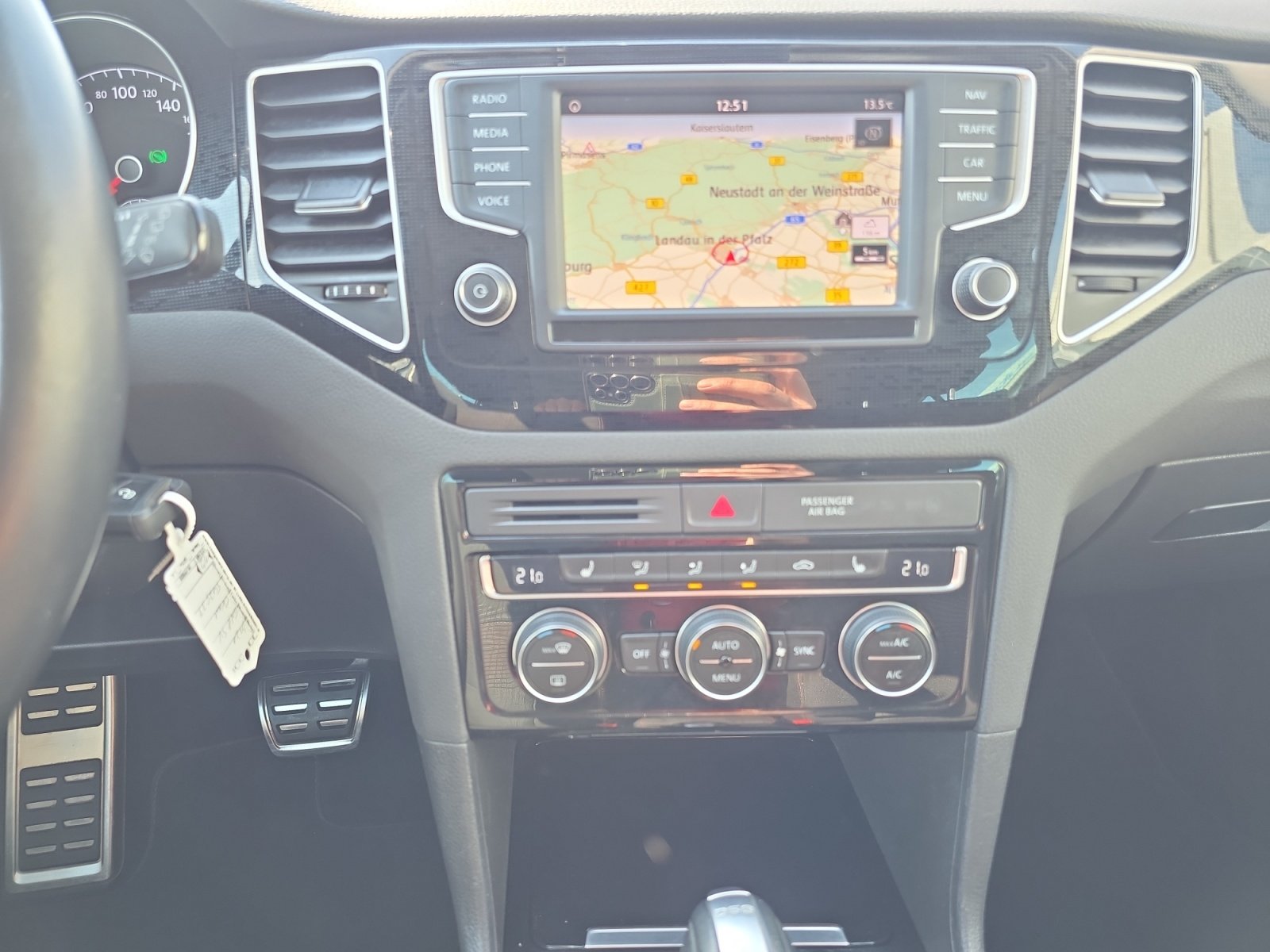 Golf Sportsvan SOUND Golf Sportsvan SOUND BlueMotion Technology 1.4 l TSI  7-Ga