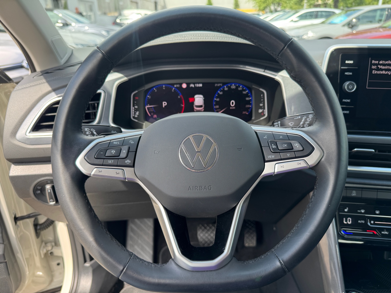 T-Roc Style 1.5TSI DSG AHK IQ.Light Massage,PDC