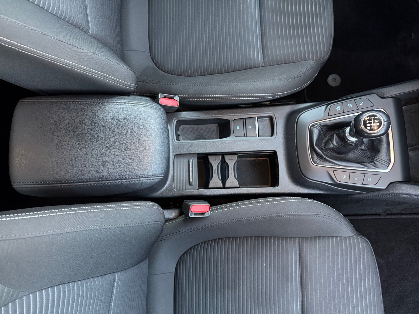 Focus 1.0 EcoBoost Hybrid Titanium S/S (EURO 6d)