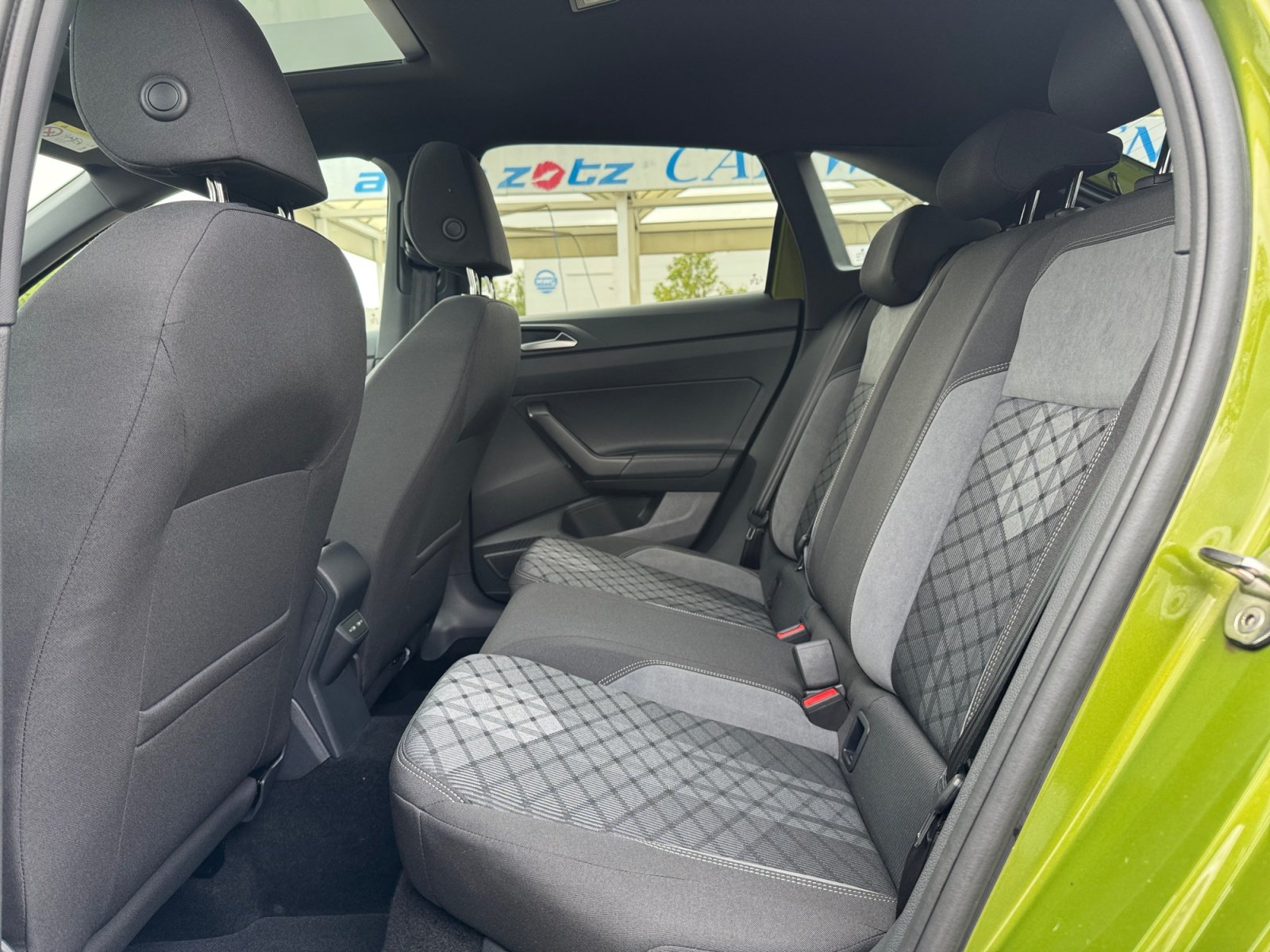 Taigo R-Line 1.0TSI Pano BlackStyle Kam.,PANO,SD