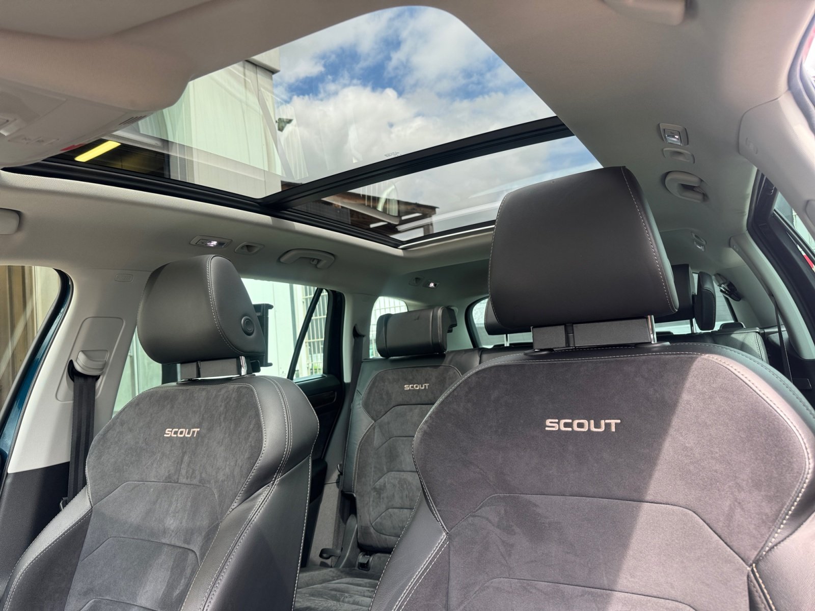 Kodiaq 2.0 TSI Ambition 4x4 PDC,2xKlima,AUT,LM