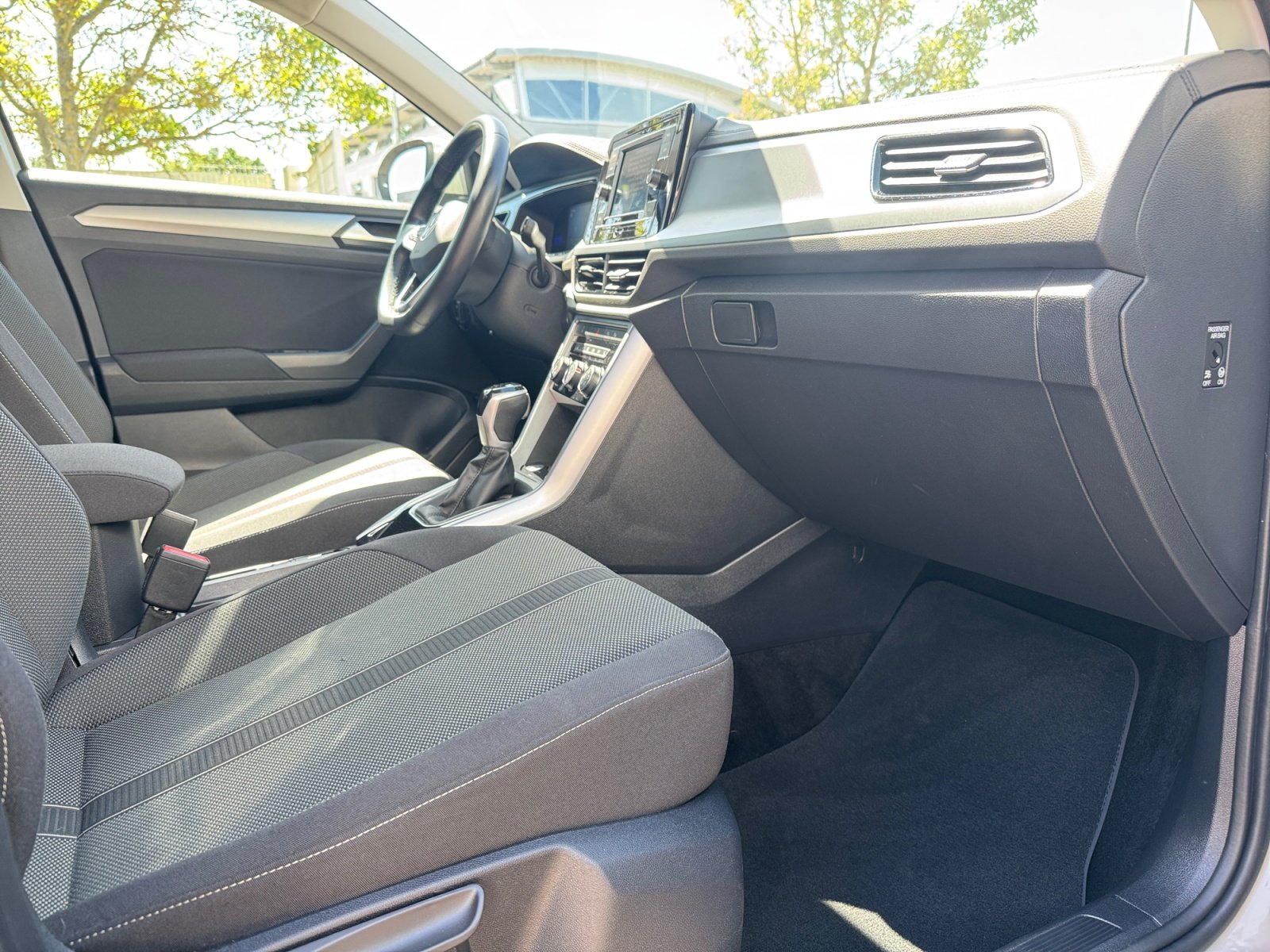 T-ROC Life 1.5 TSI DSG PDC,Virtual,AHK,LED,AUT