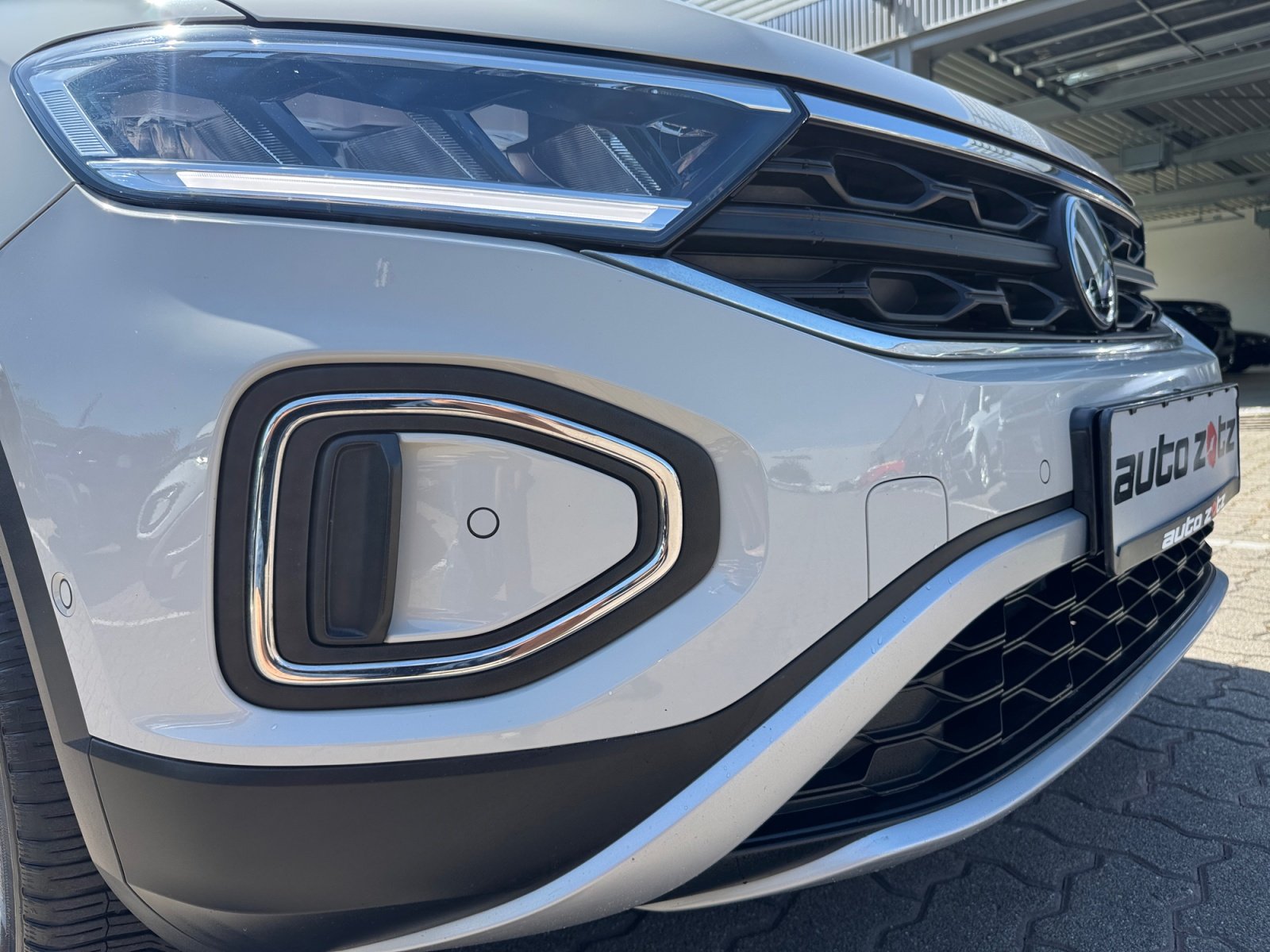 T-ROC Life 1.5 TSI DSG PDC,Virtual,AHK,LED,AUT