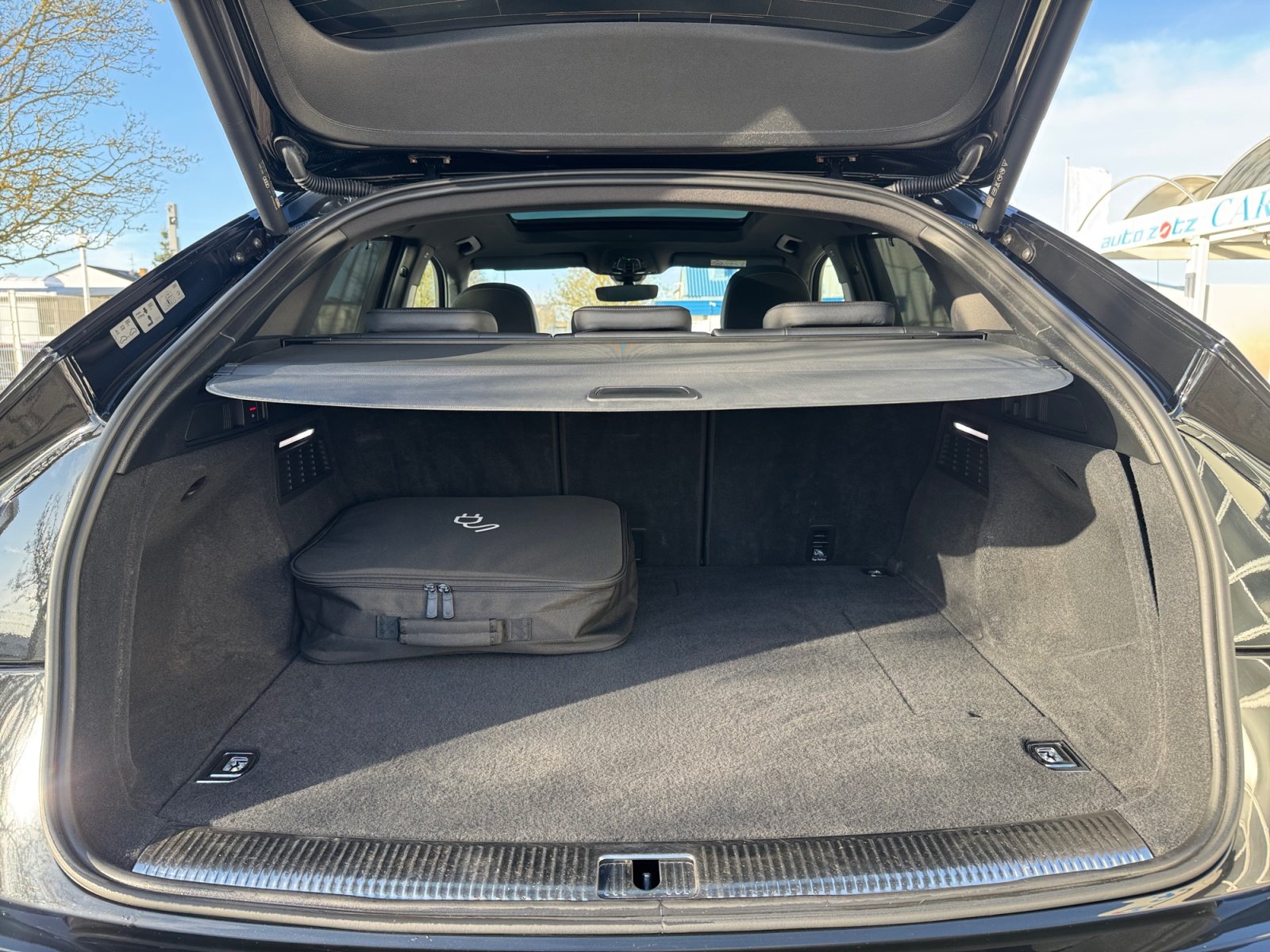 Q5 Sportback TFSI e S line S line 55 TFSI e quattro S tronic